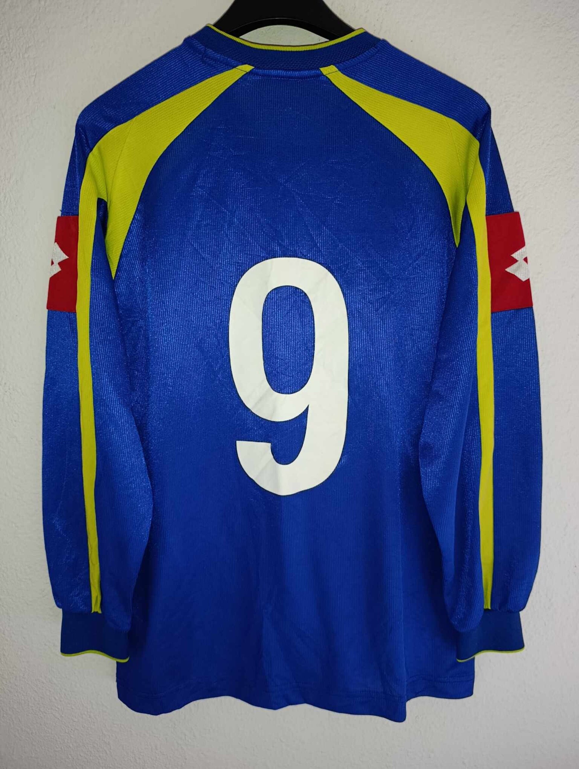 REAL ZARAGOZA 2005-2006 away number 9 S - 2
