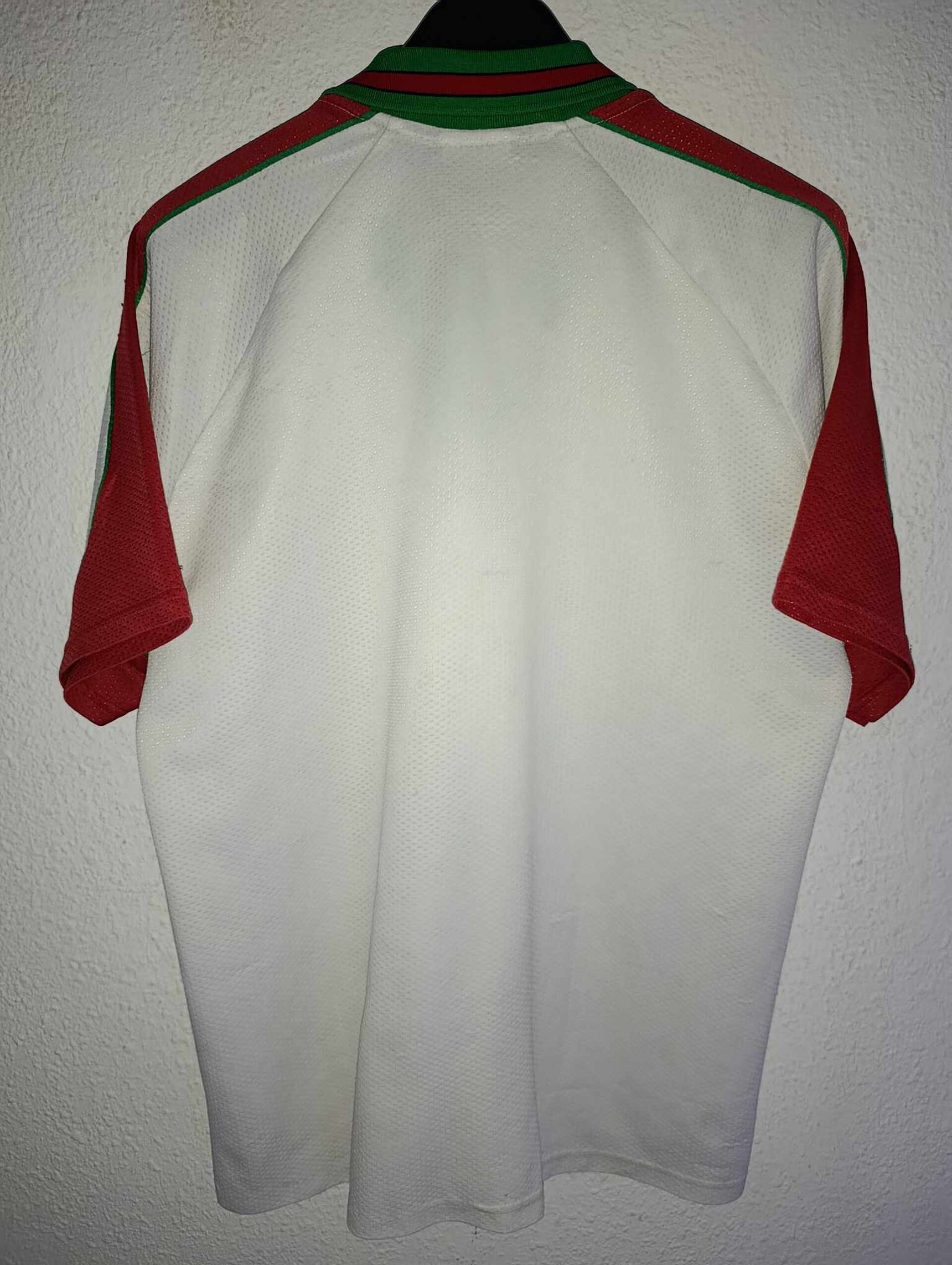 PORTUGAL 1996 away M - 7