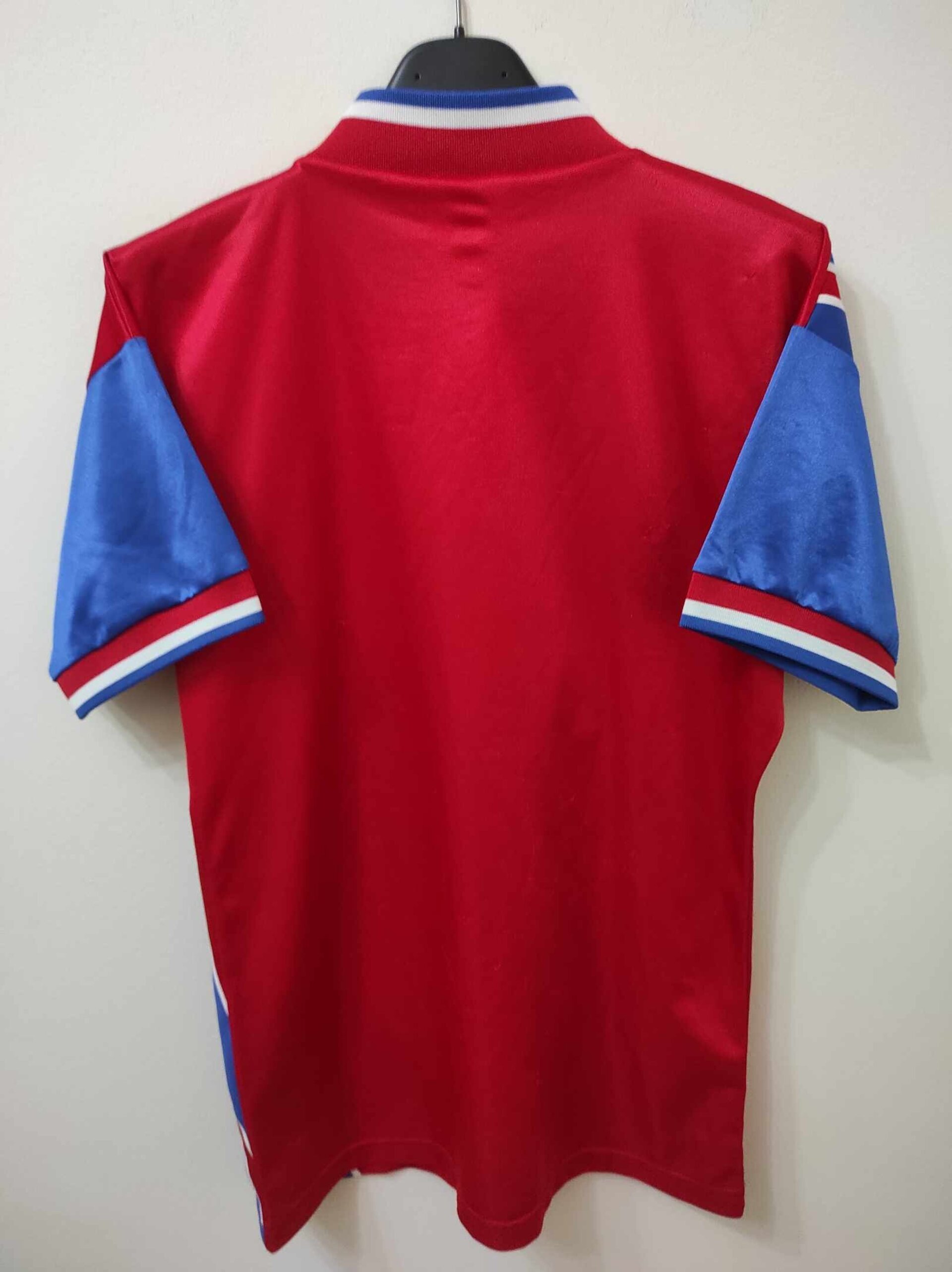 BAYERN MUNICH 1993-1995 S - 6