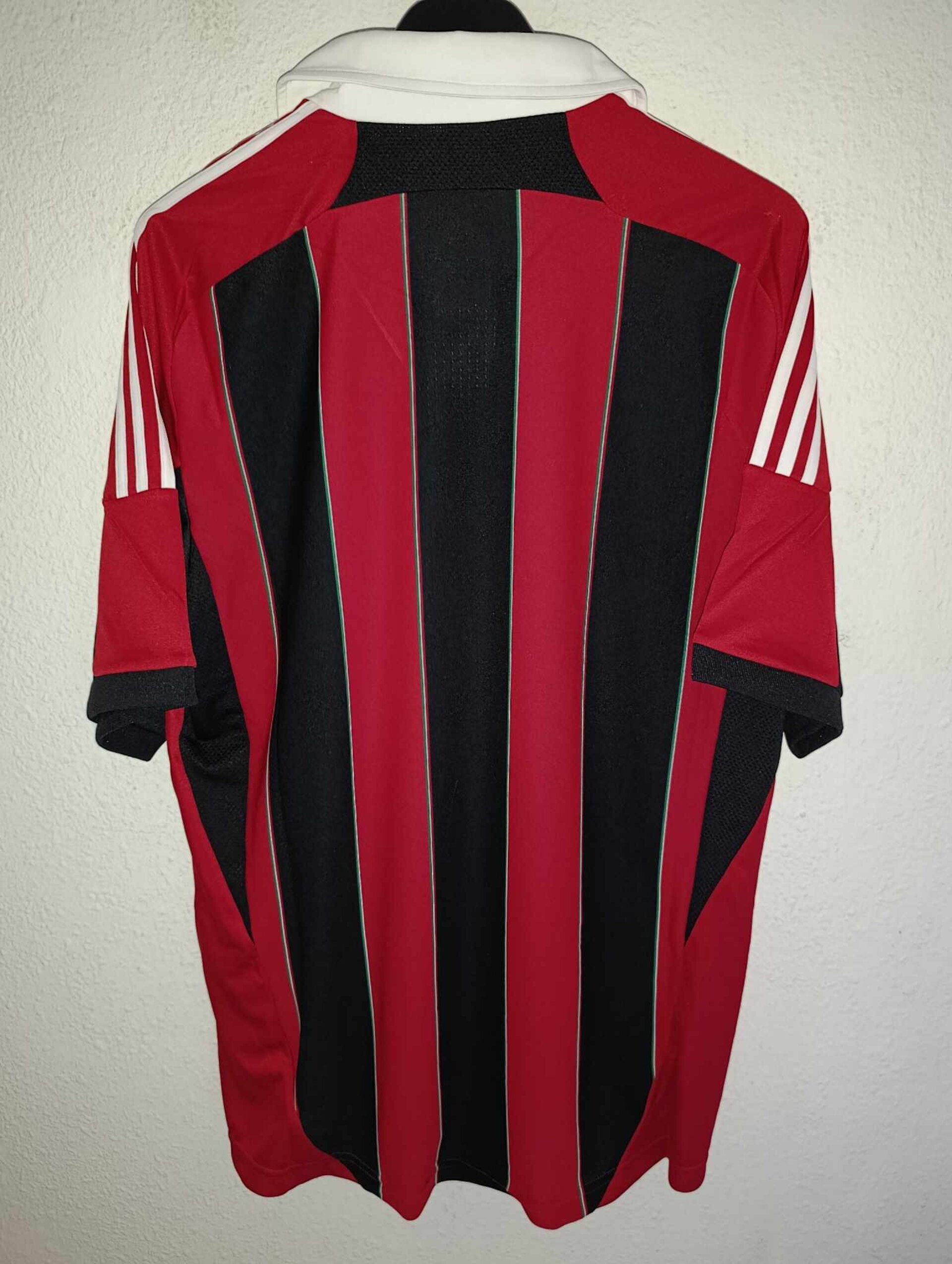 AC MILAN 2012-2013 BNWT L - 9