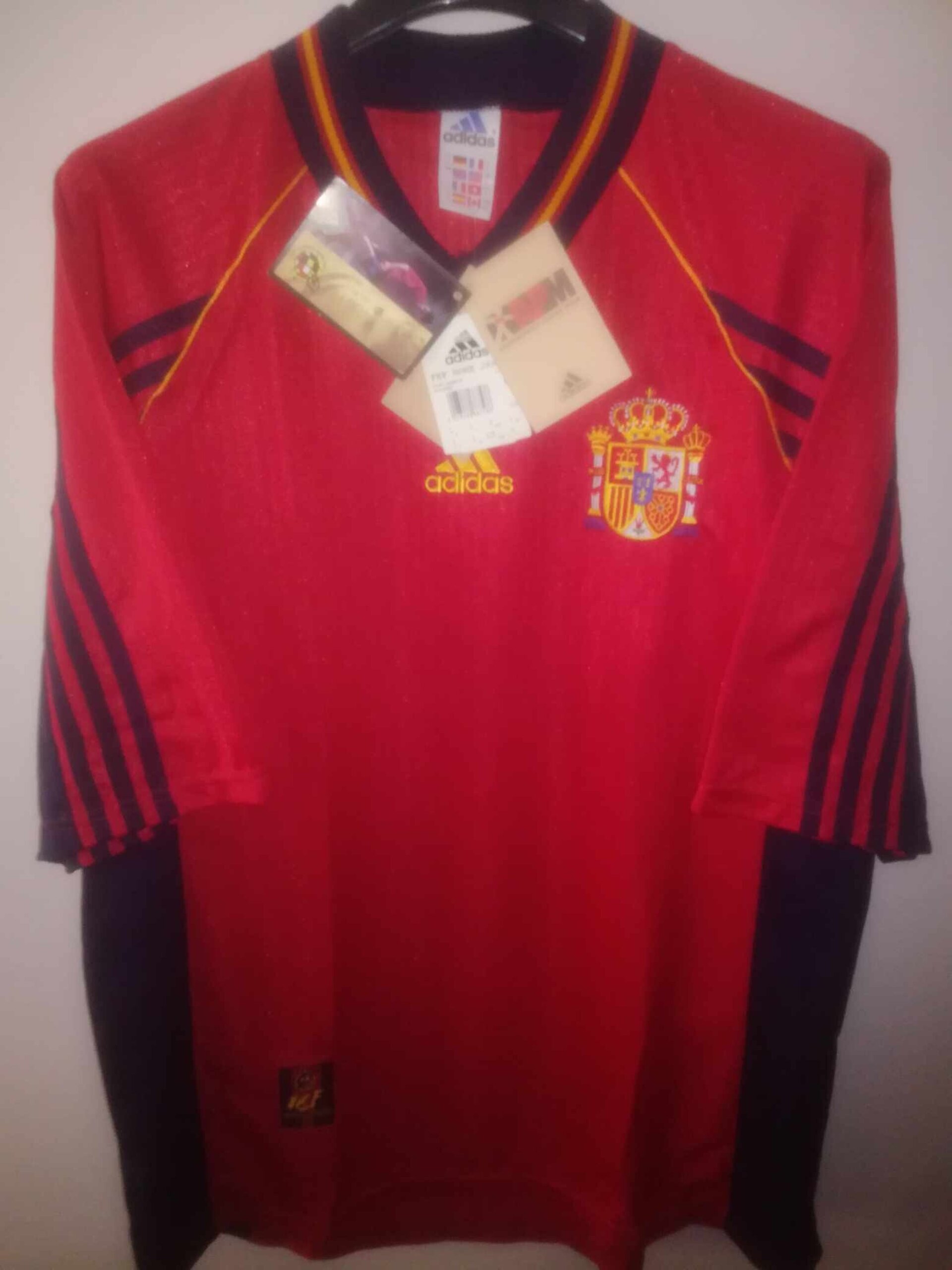 SPAIN 1998 World Cup BNWT L - 1