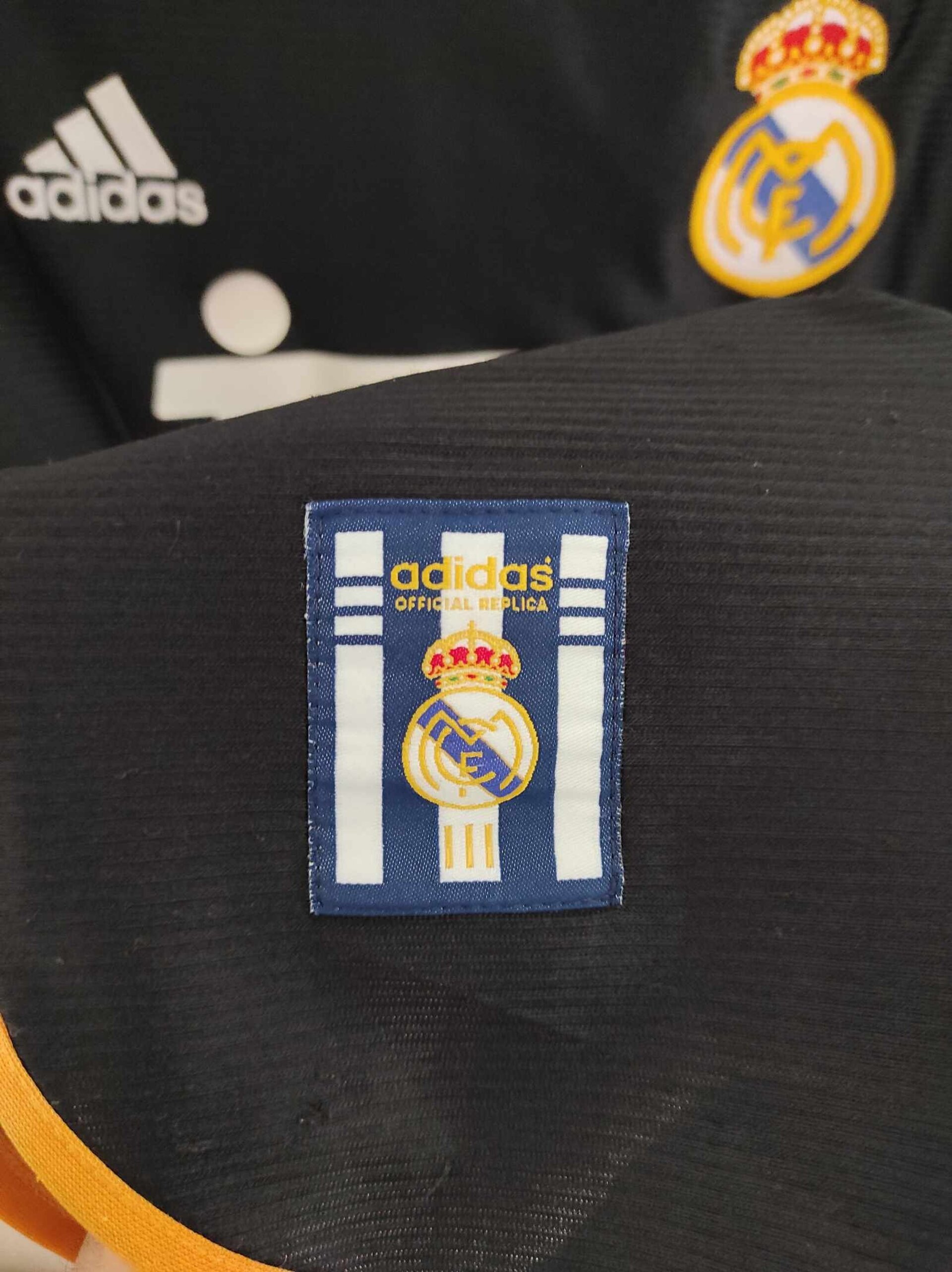 REAL MADRID 1999-2000 away M - 4