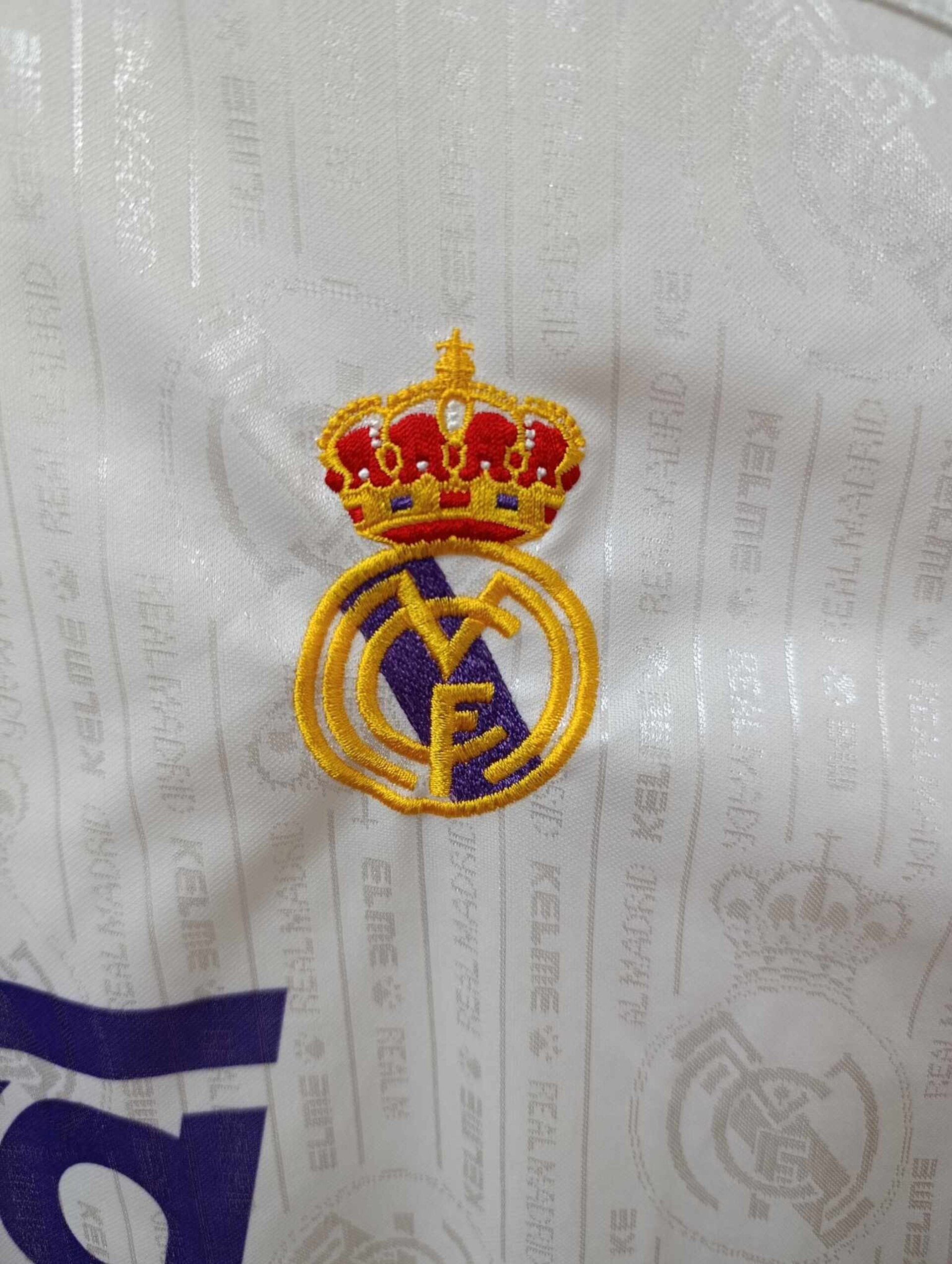 REAL MADRID 1996-1997 L - 5