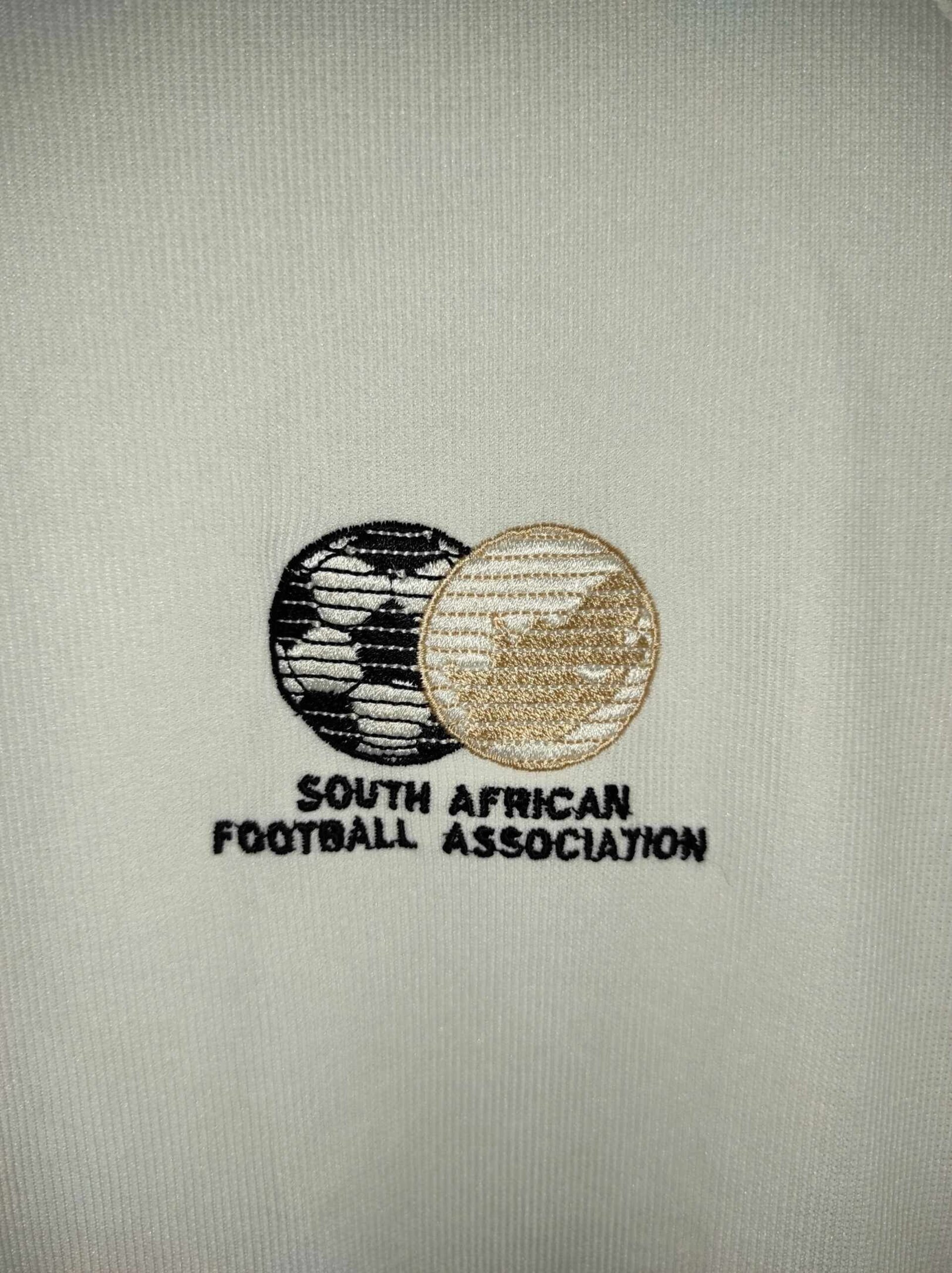 SOUTH AFRICA 2002 World Cup M - 4
