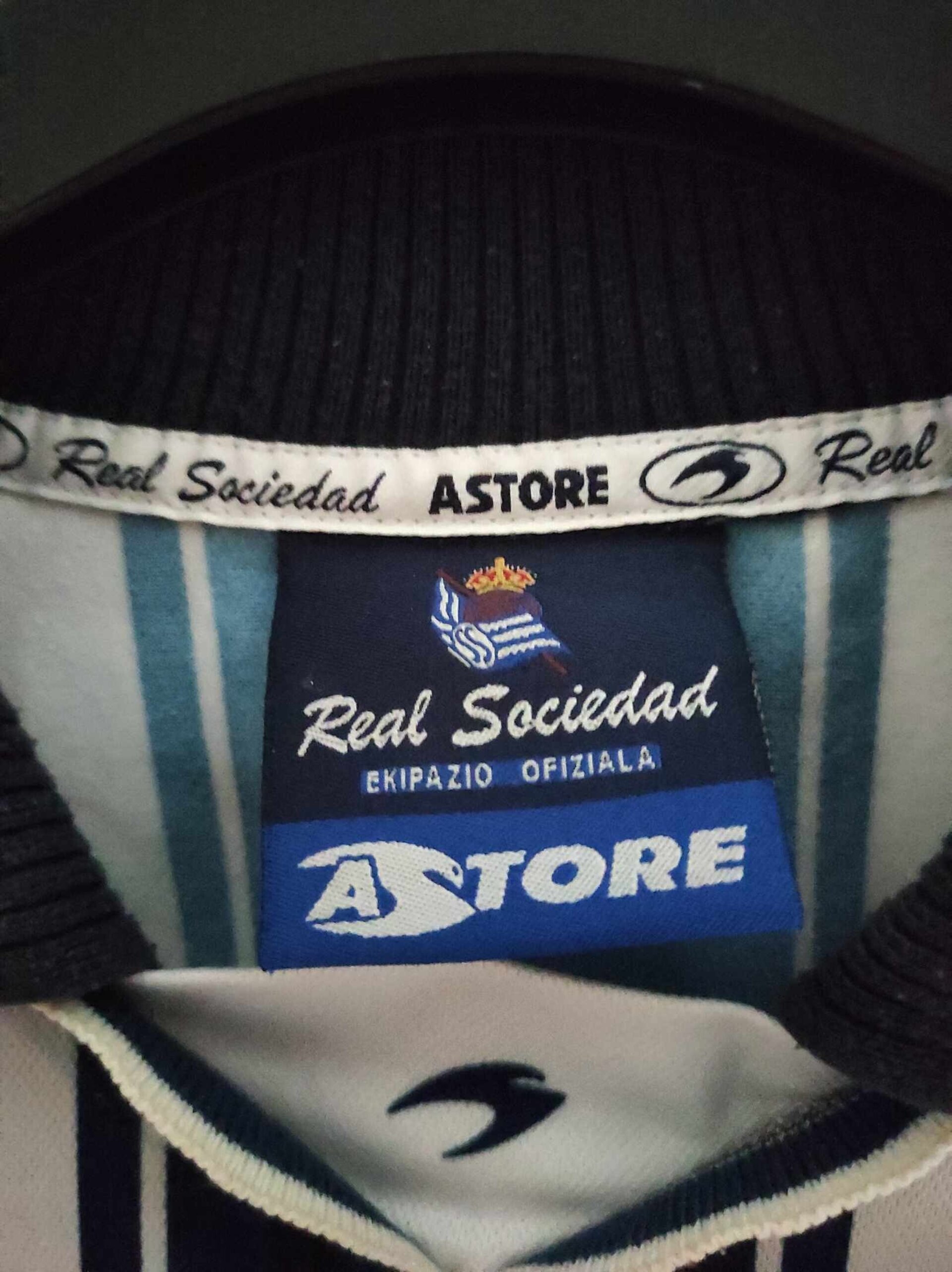 REAL SOCIEDAD 2000-2001 M - 2