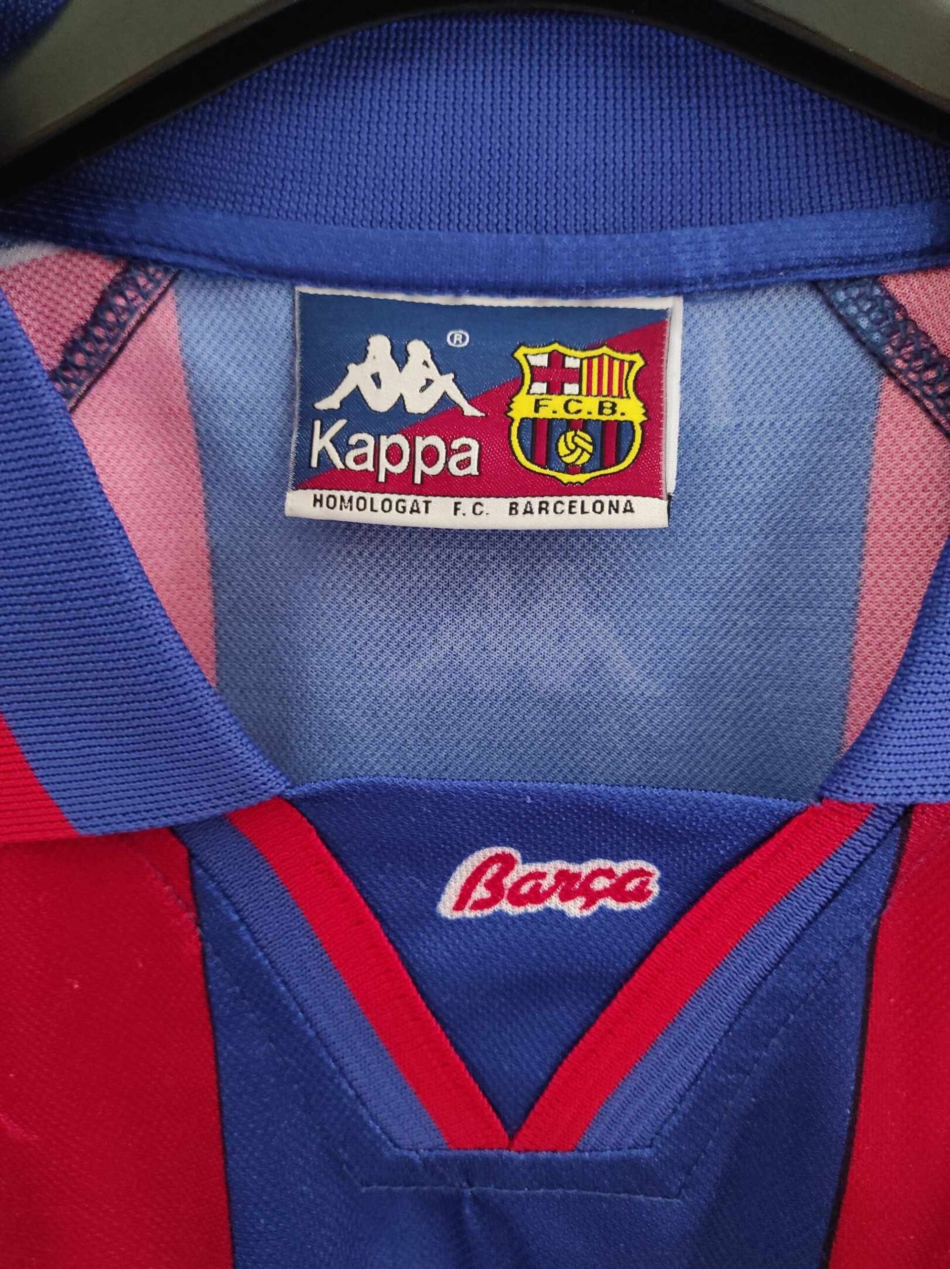 FC BARCELONA 1995-1996 number 8 L - 2