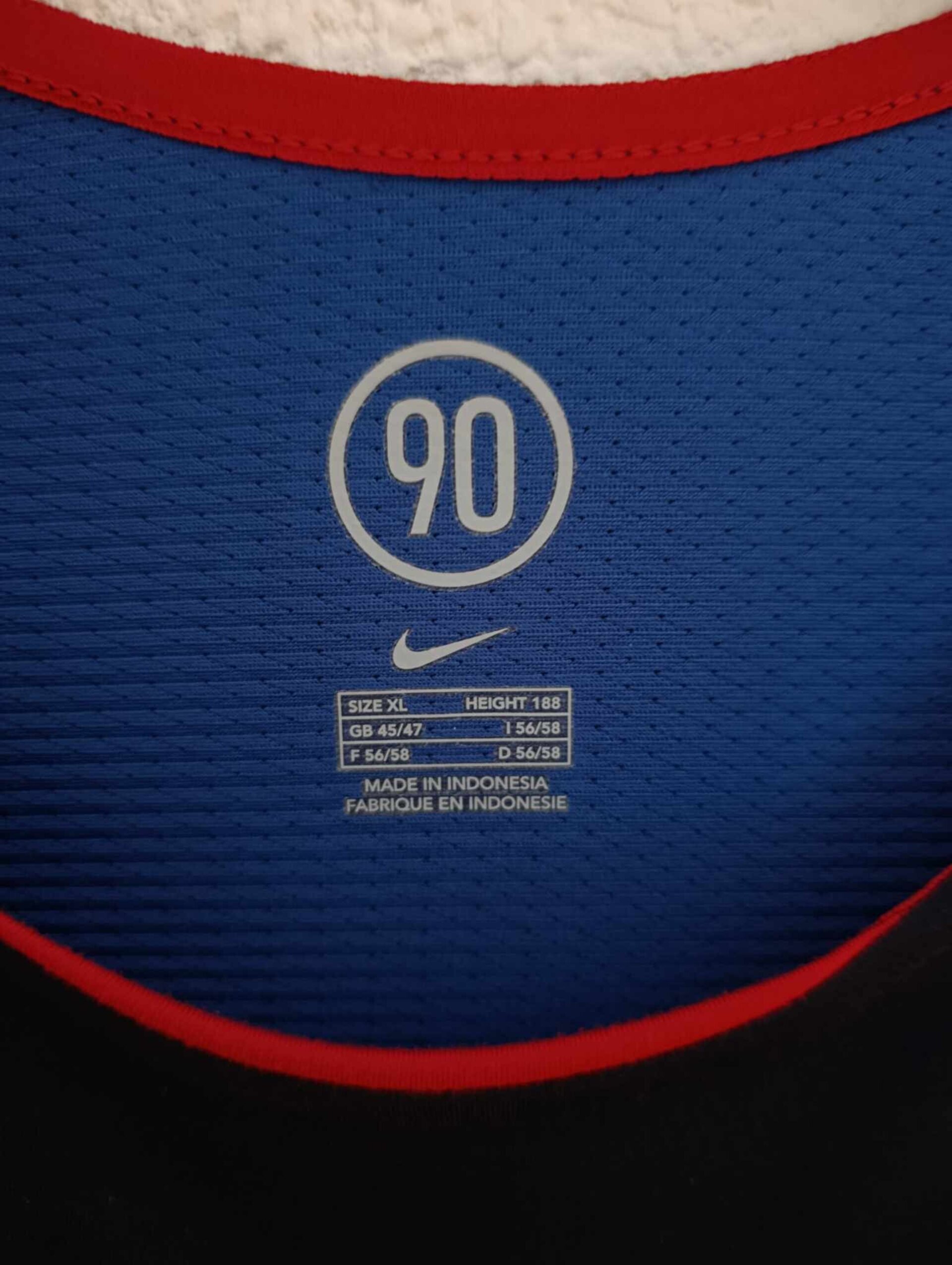 FC BARCELONA 2004-2005 Training Total 90 XL - 2