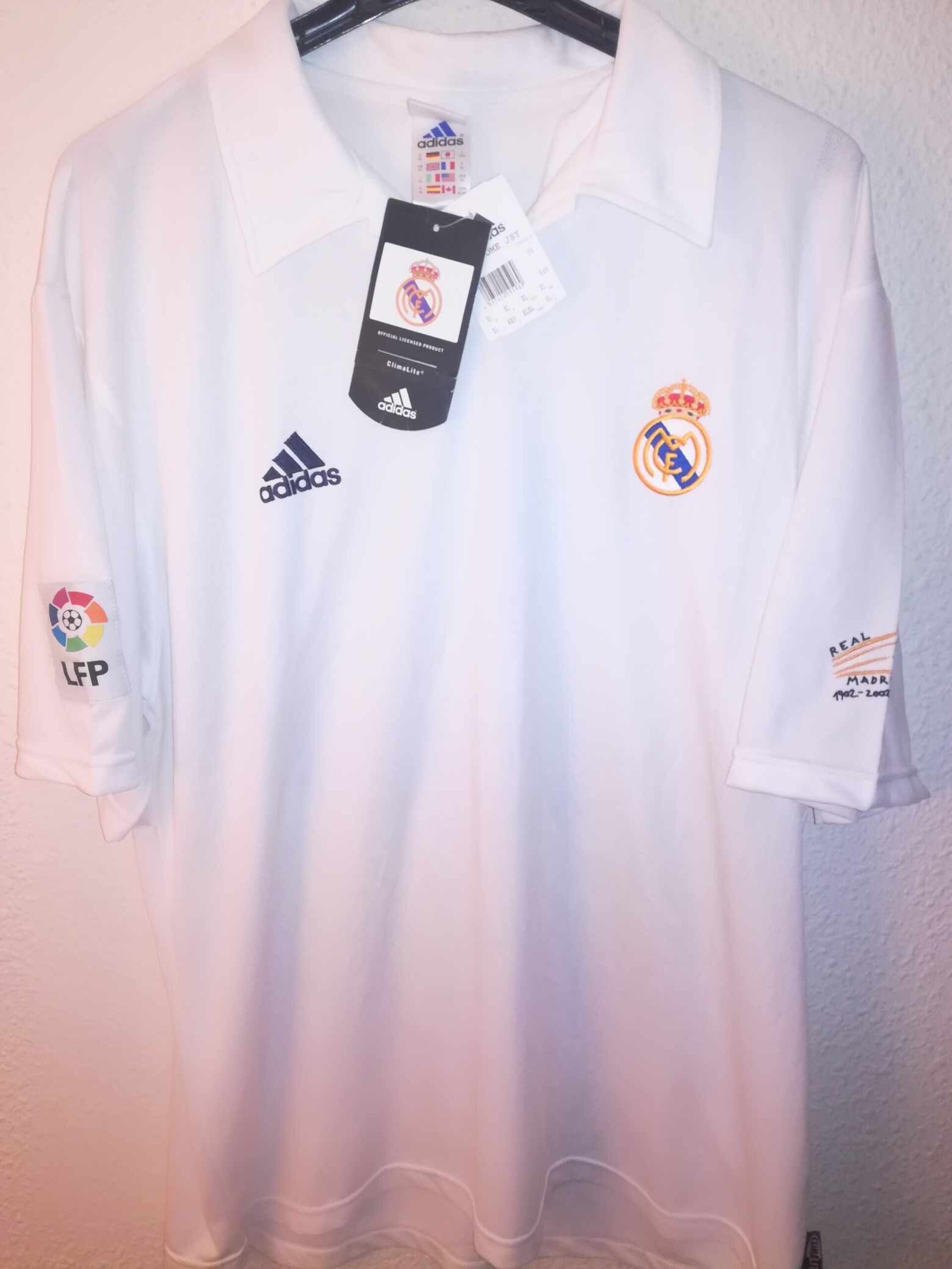 REAL MADRID 2001-2002 Figo 10 BNWT XL - 2
