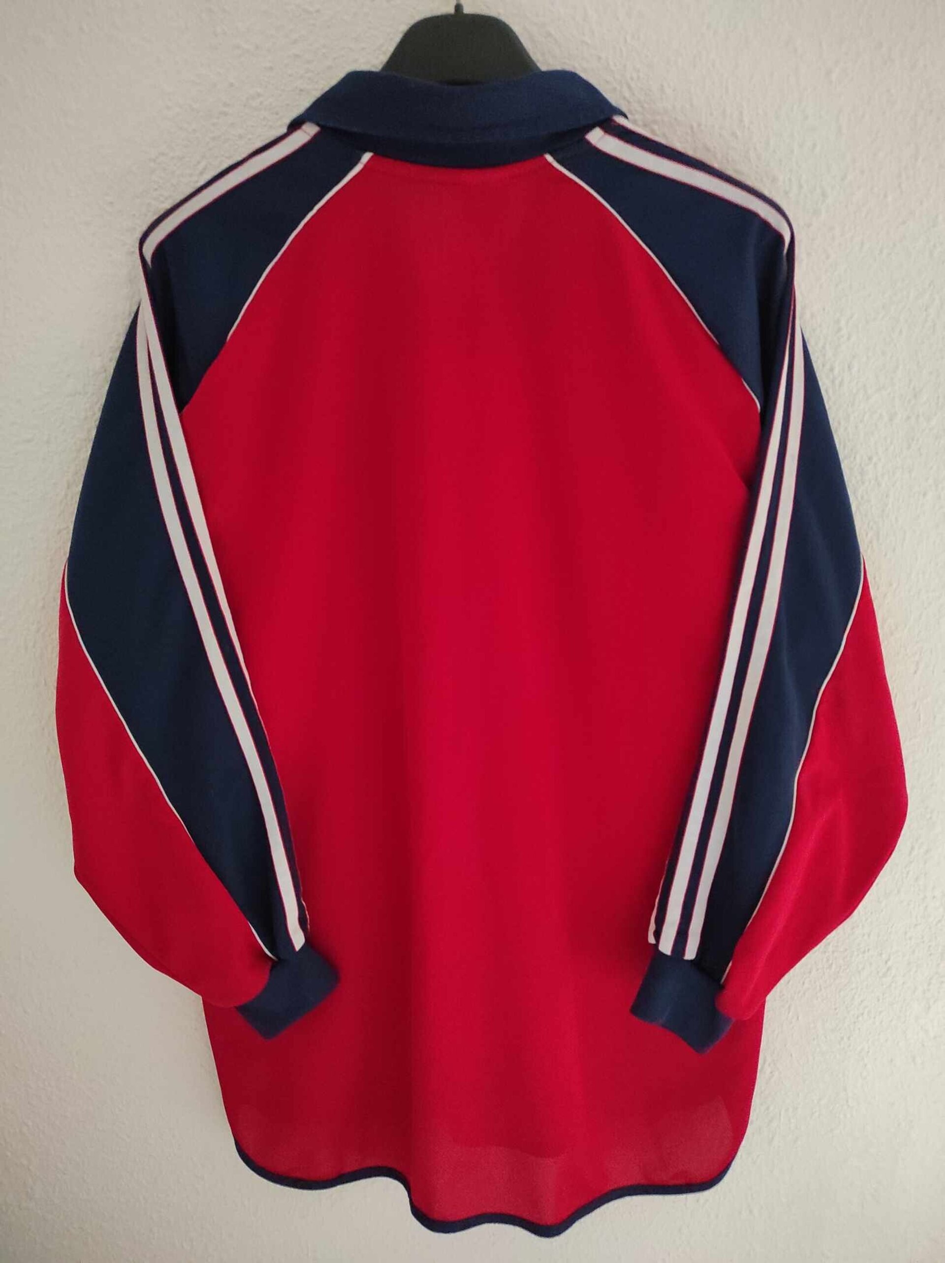 BAYERN MUNICH 1998-1999 M - 7