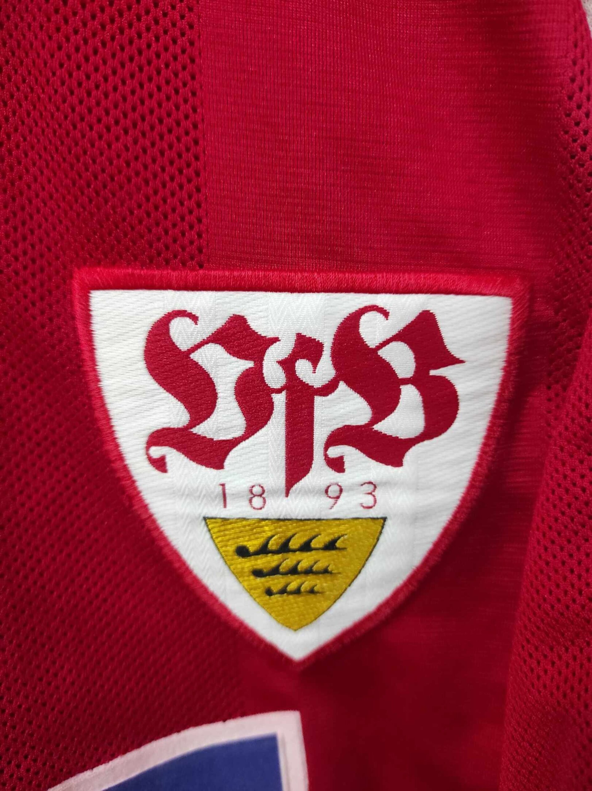 STUTTGART 1996-1997 number 18 S - 5