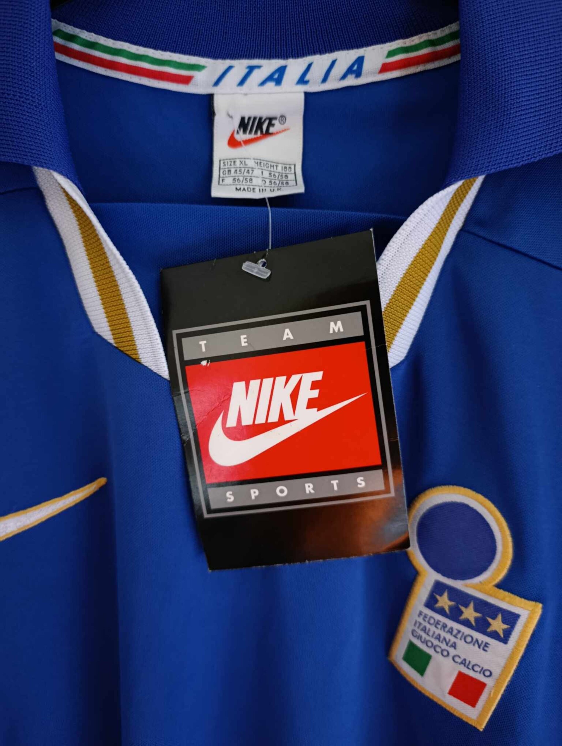 ITALY 1996 EURO BNWT XL - 2