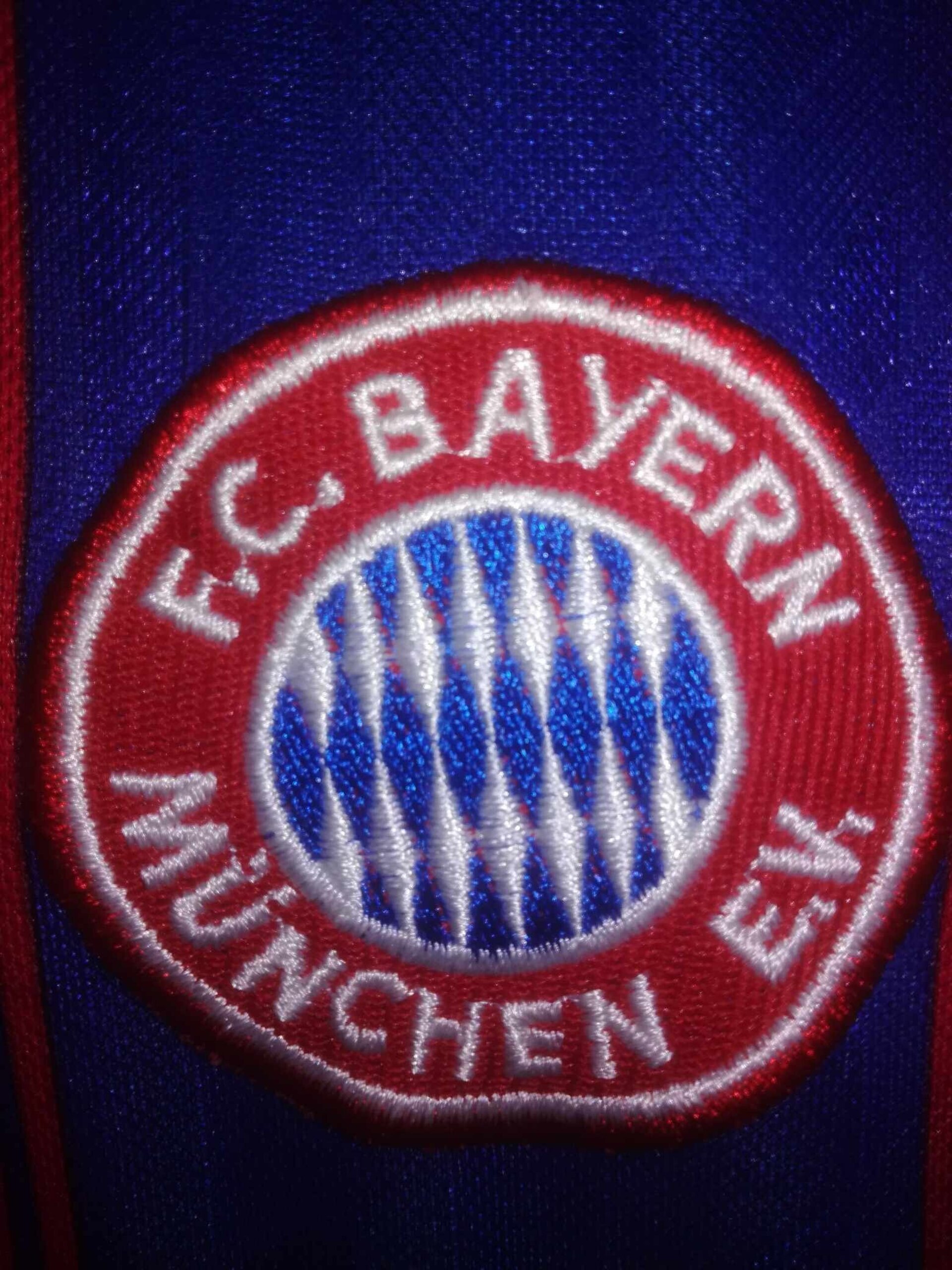 BAYERN MUNICH 1996-1997 Klinsmann 18 S - 5