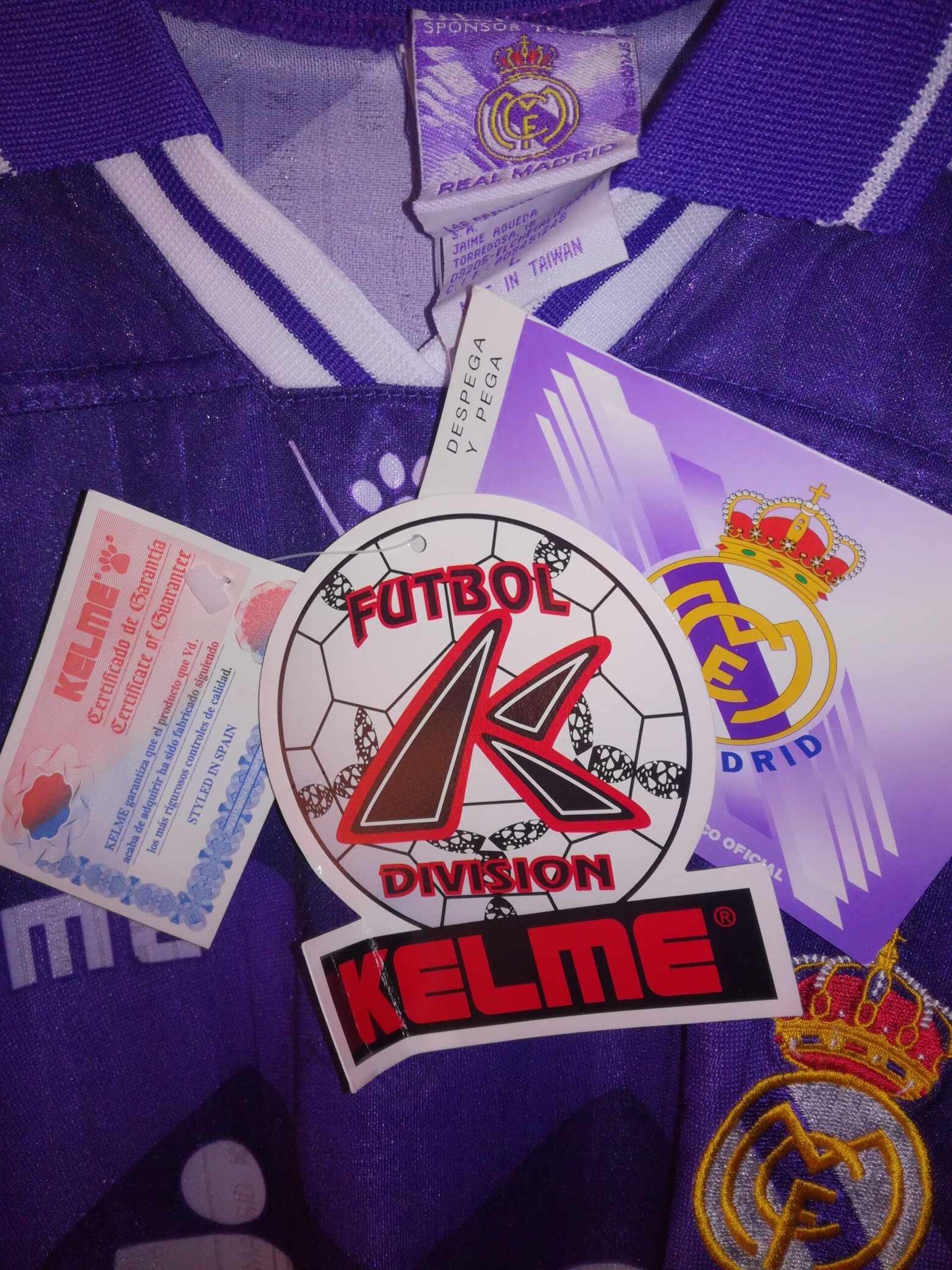REAL MADRID 1996-1997 BNWT away number 4 L - 3