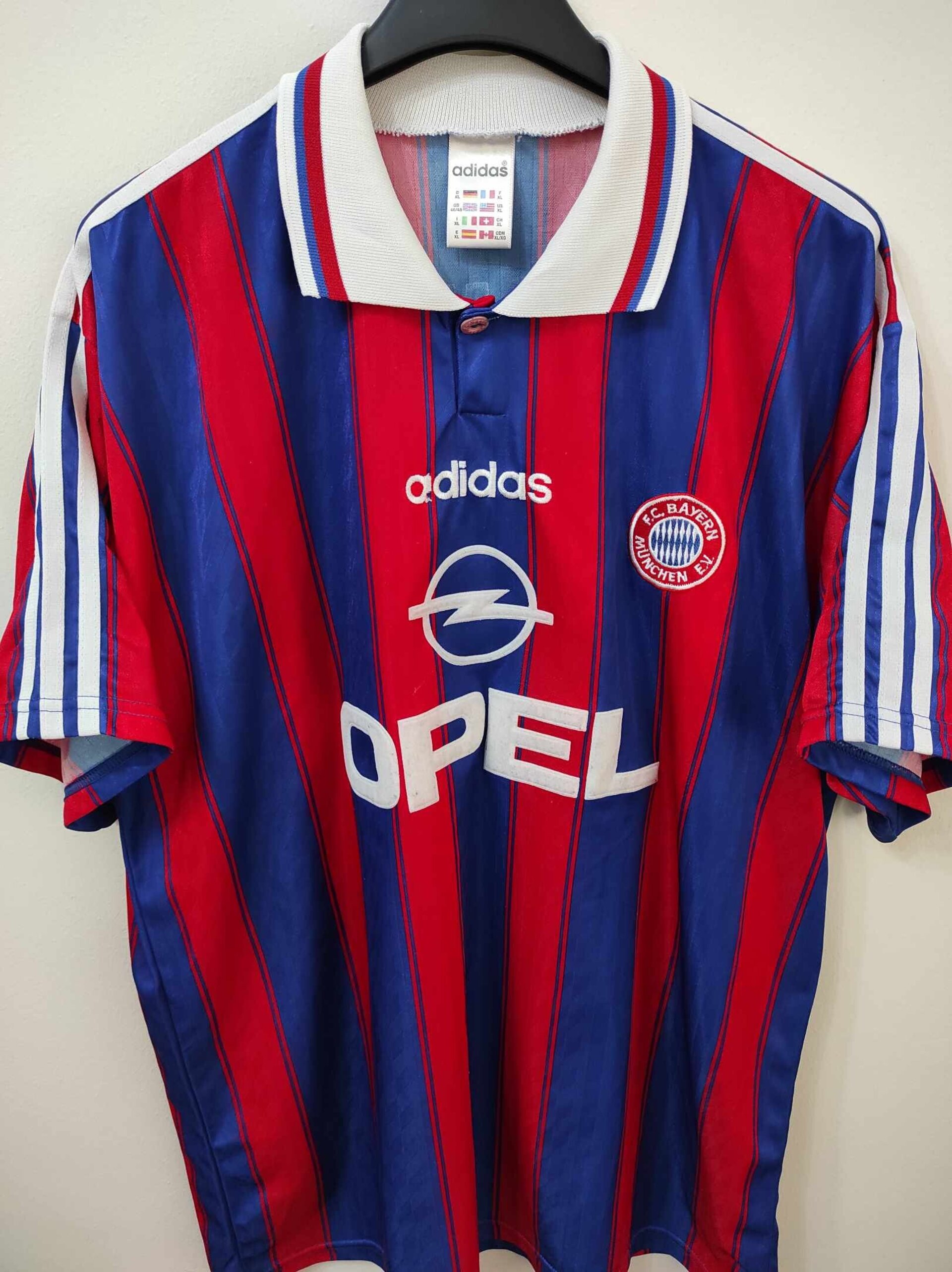 BAYERN MUNICH 1995-1996 Klinsmann 18 XL - 2