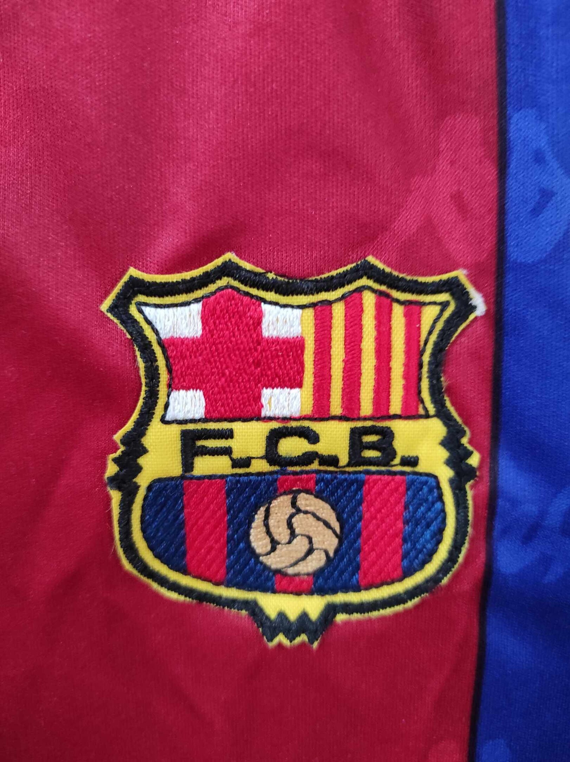 FC BARCELONA 1993-1994 BNWT + short M - 11