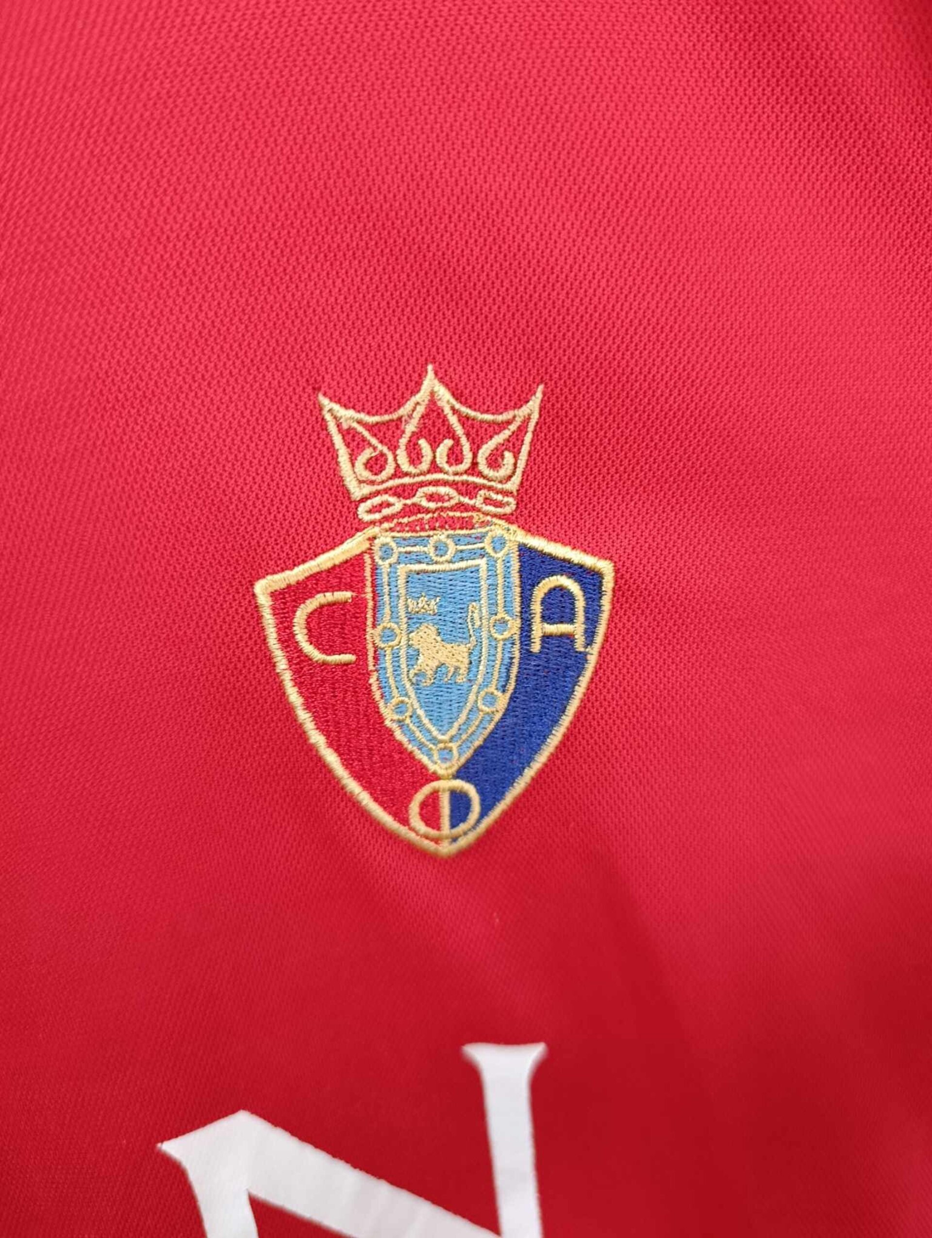 OSASUNA 2000-2001 number 12 L - 7