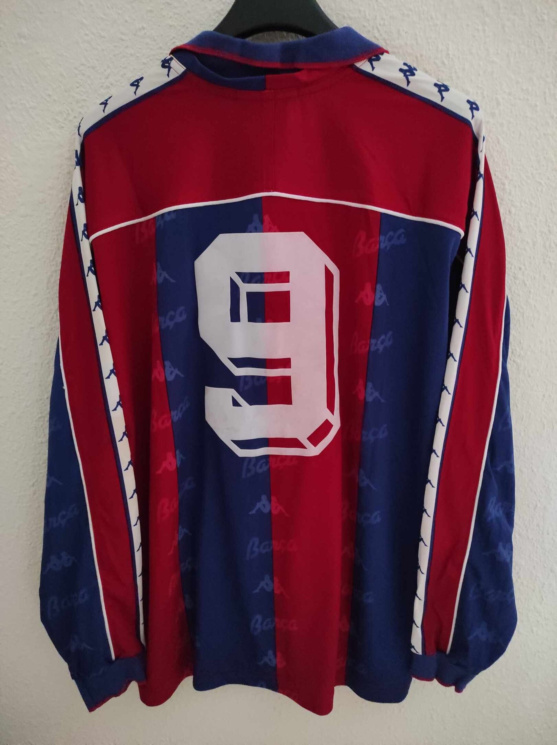 FC BARCELONA 1993-1994 + Short number 9 L - 3
