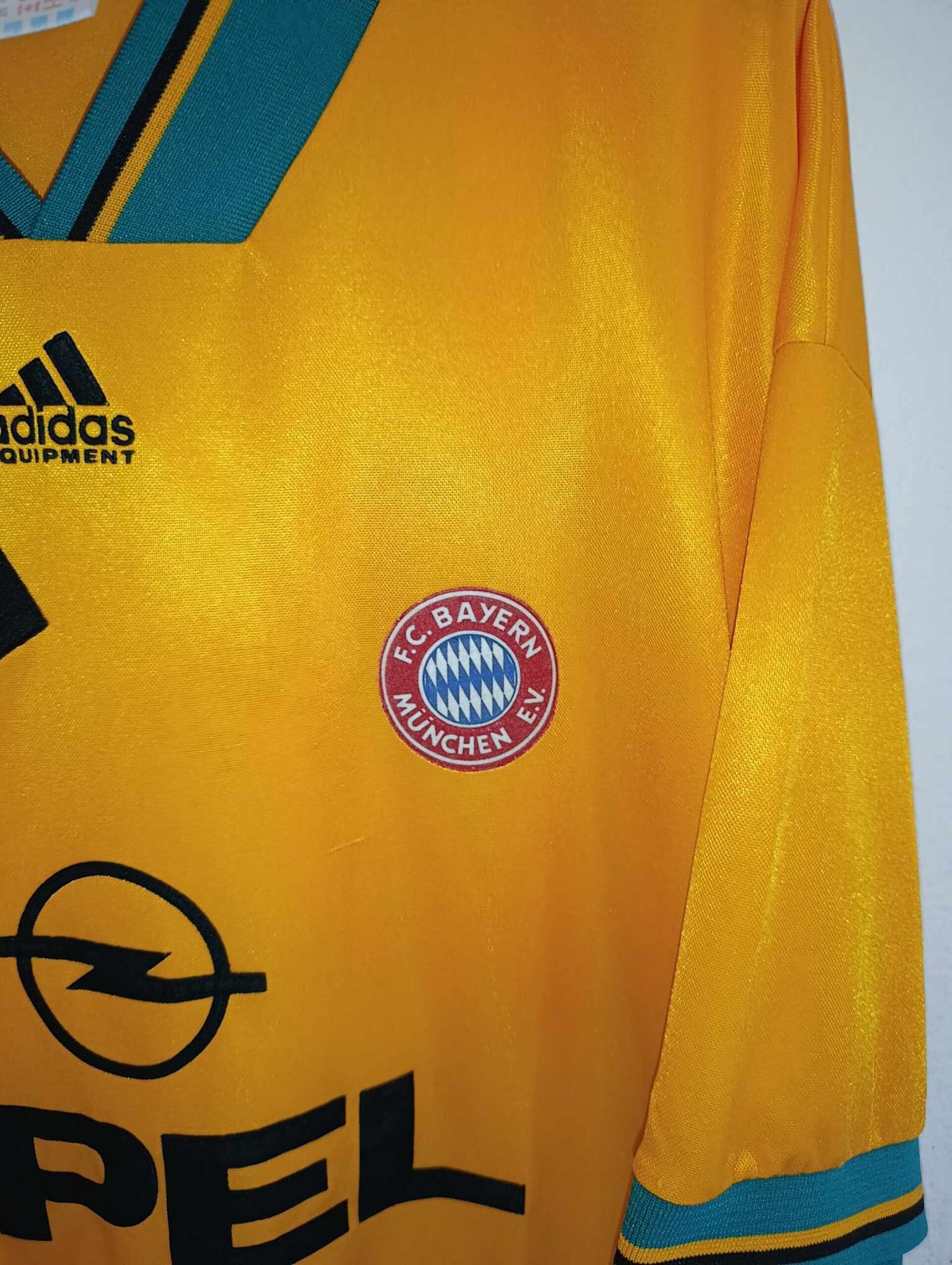 BAYERN MUNICH 1993-1995 away XL - 5
