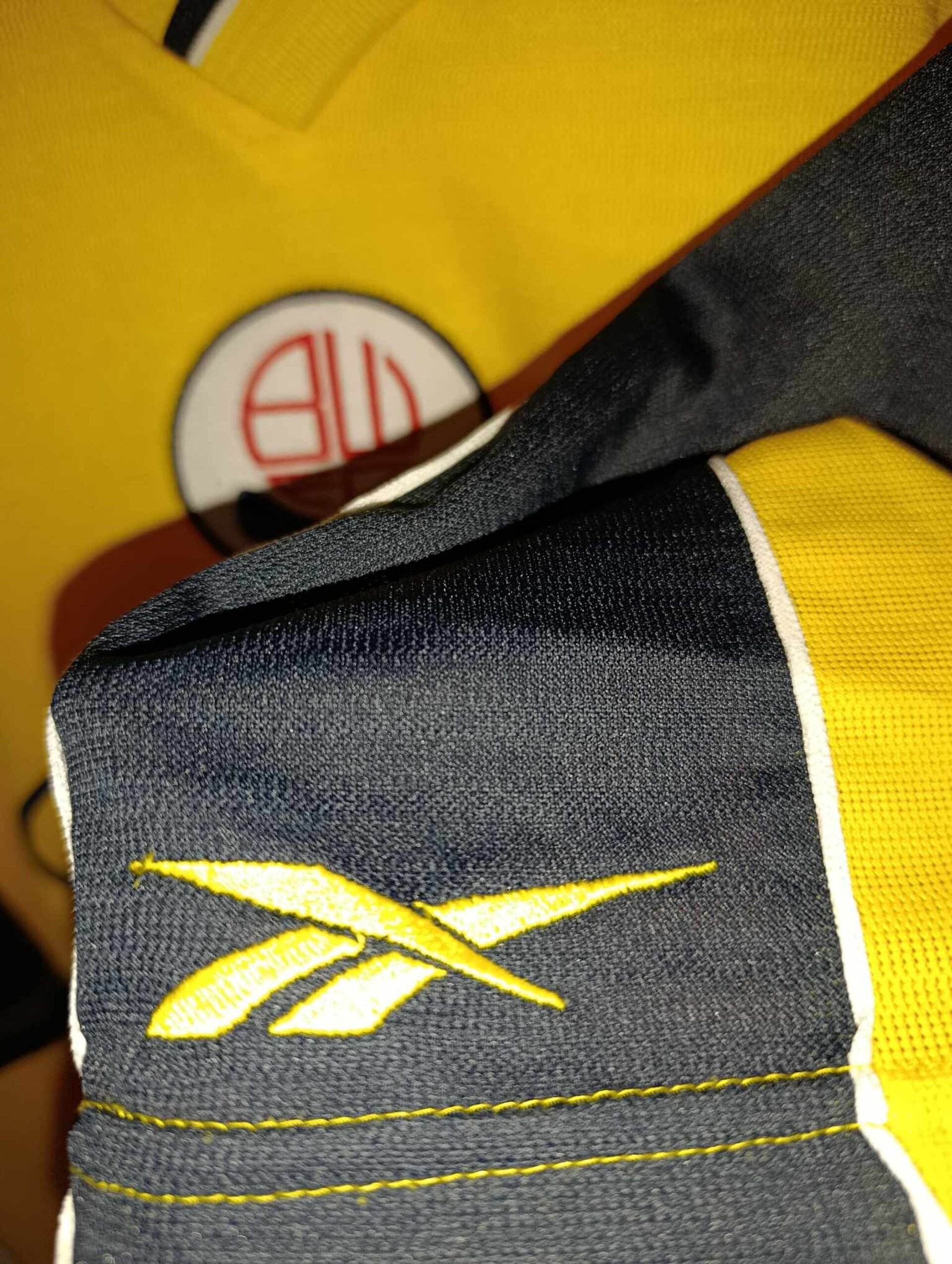 BOLTON WANDERERS 1998-2000 away Size 50/52 - 5