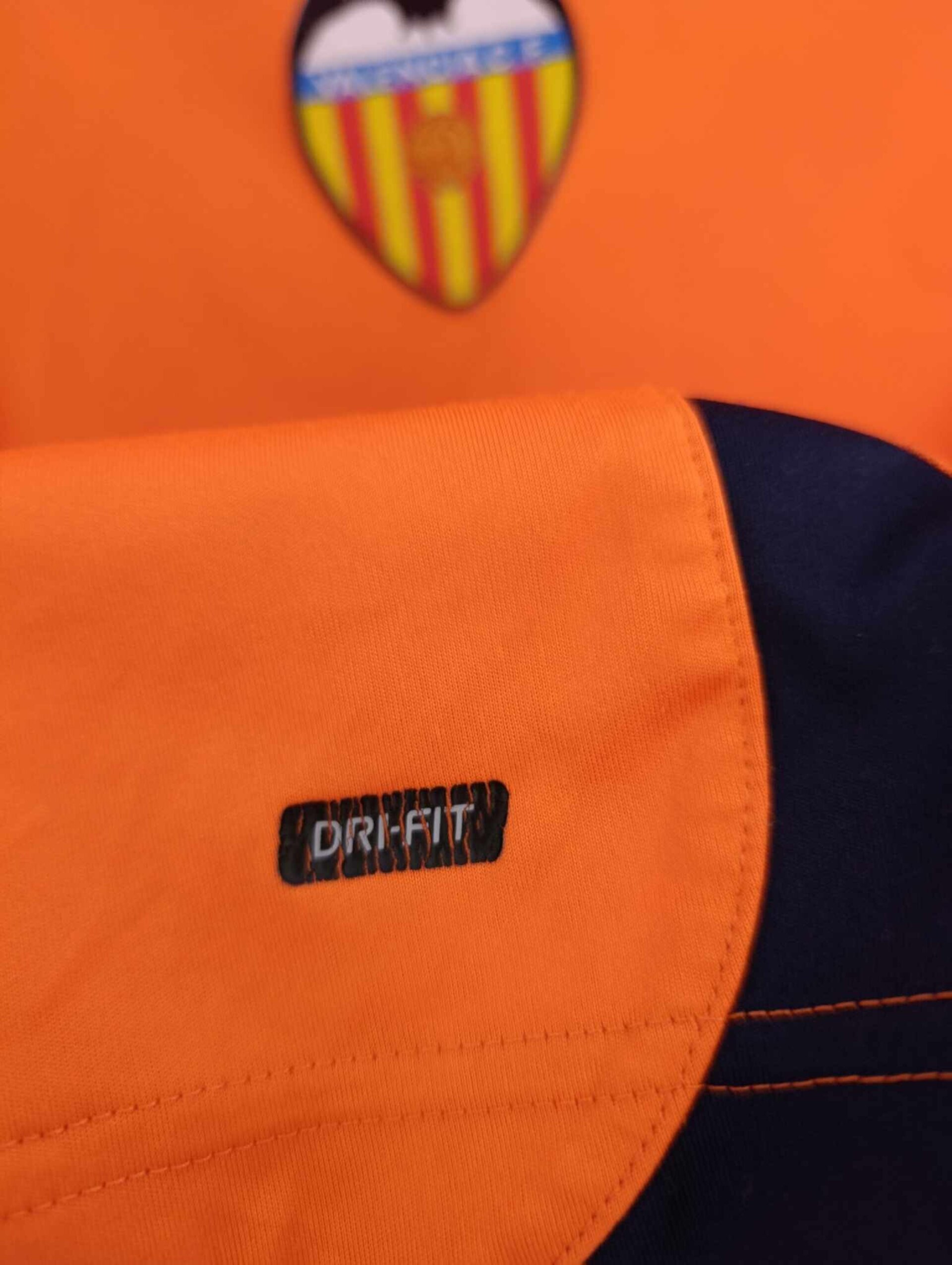 VALENCIA CF 2005-2006 away Training Total 90 S - 4