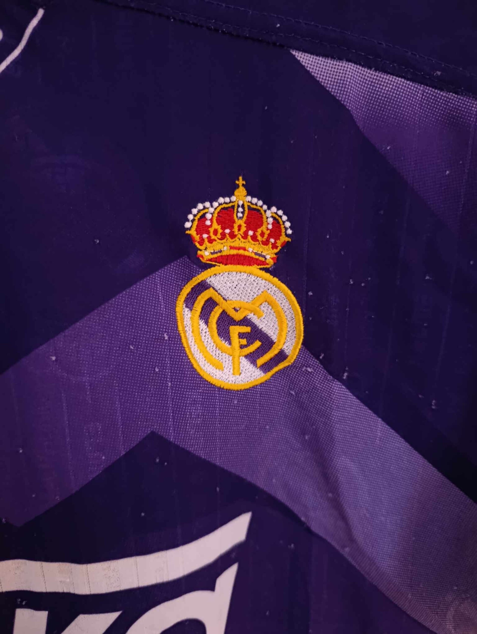 REAL MADRID 1996-1997 away S - 5