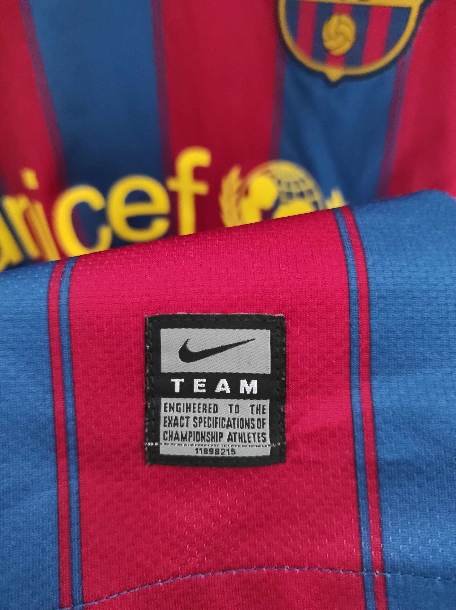 FC BARCELONA 2009-2010 A. Iniesta 8 L - 6