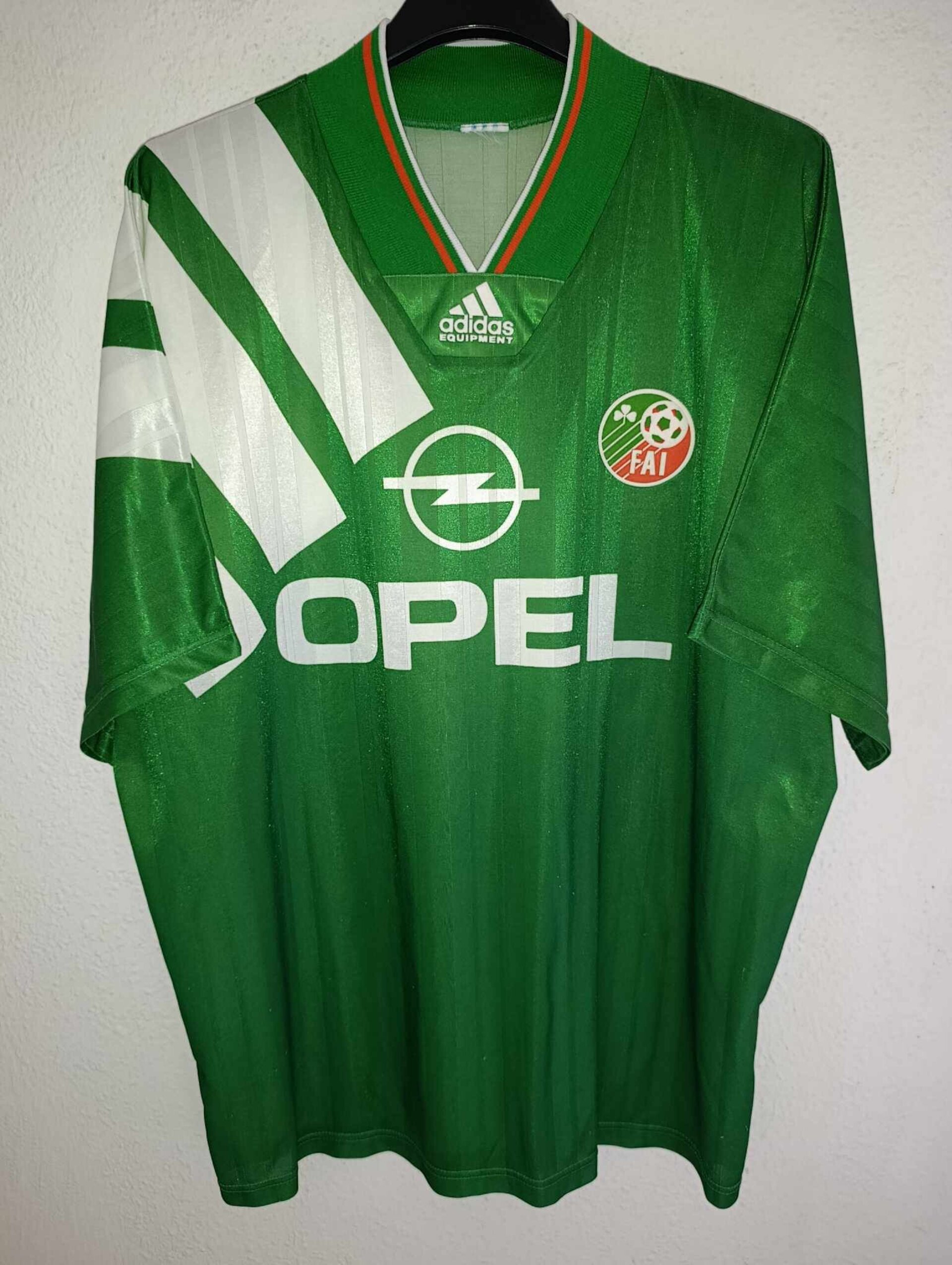 IRELAND 1992-1994 XL - 1