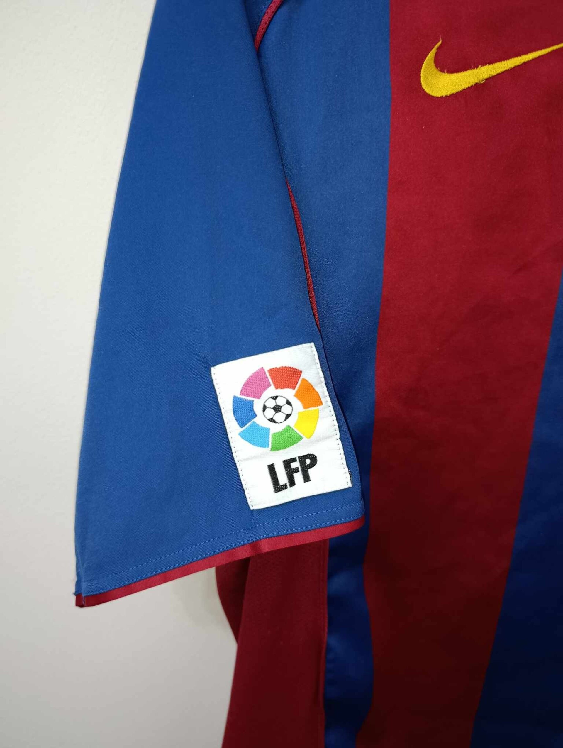 FC BARCELONA 2004-2005 Total 90 S - 5