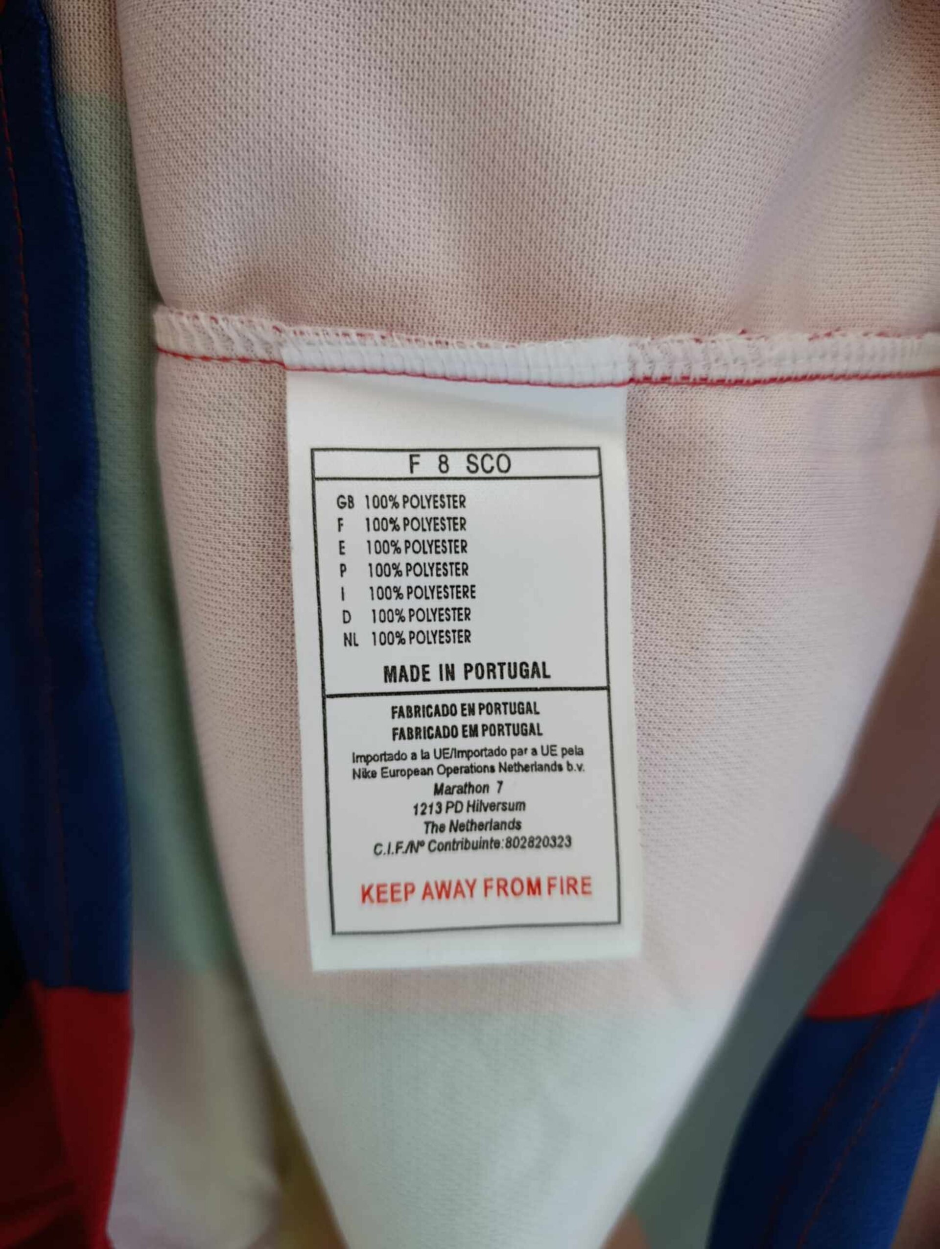 FC BARCELONA 1998-1999 BNWT L - 7