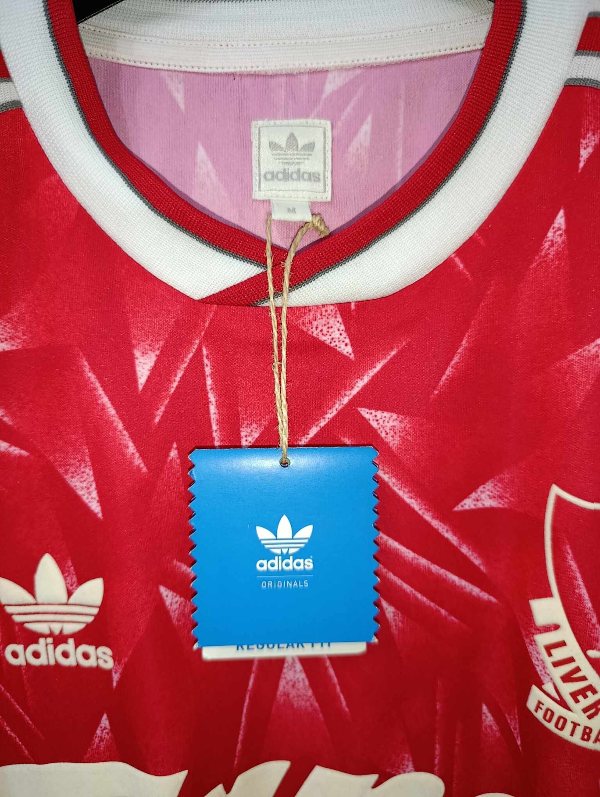 LIVERPOOL Adidas Originals BNWT M - 2