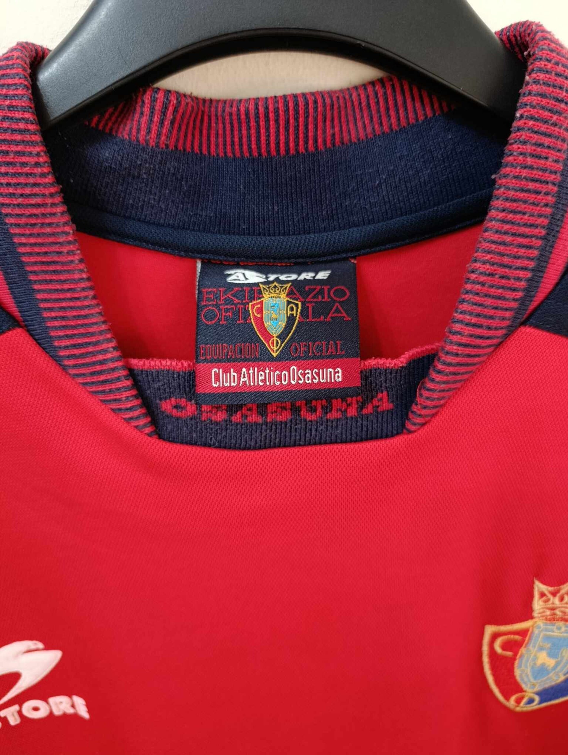 OSASUNA 2000-2001 number 12 L - 2