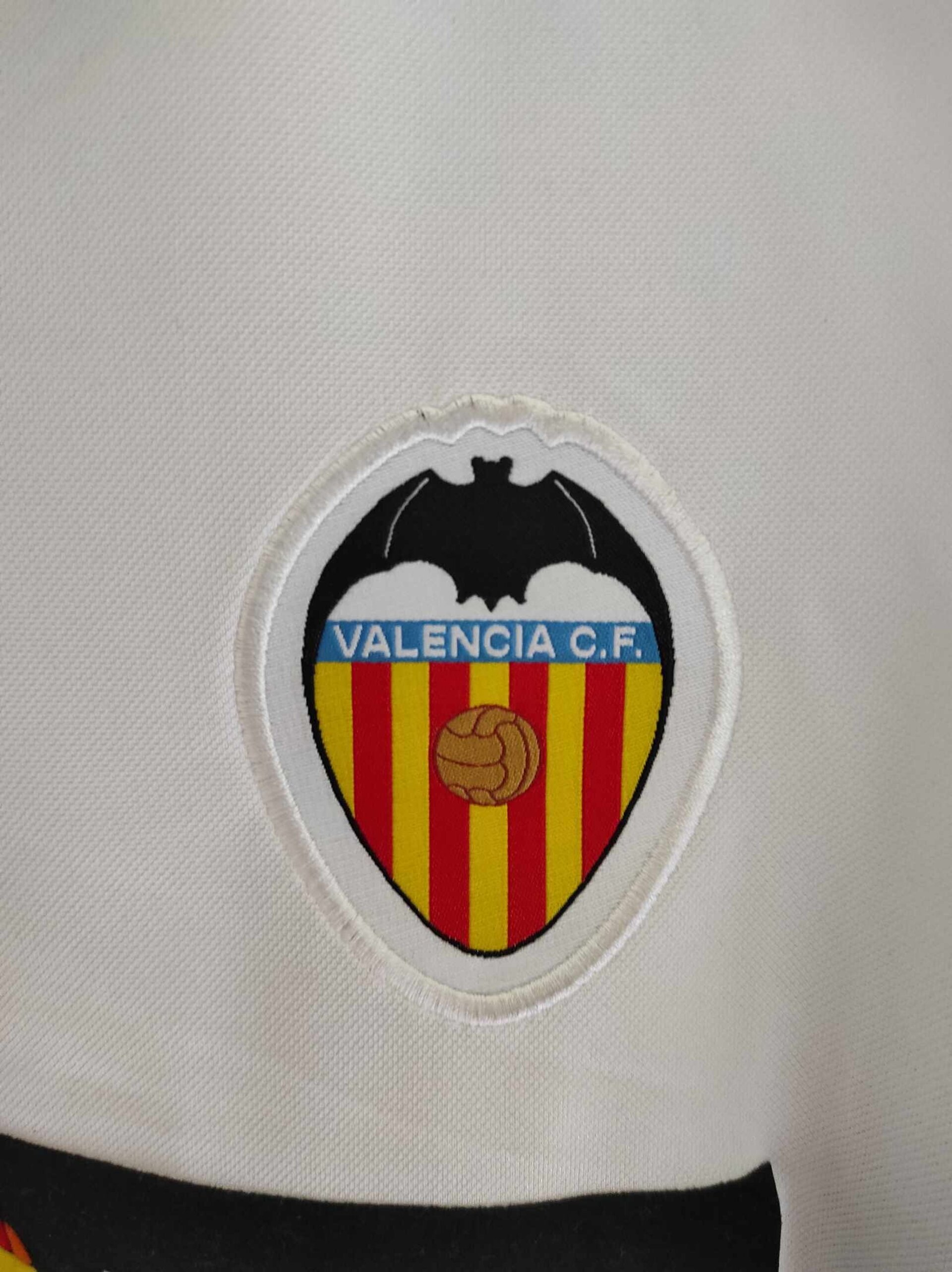 VALENCIA CF 2001-2002 BNWT M - 6