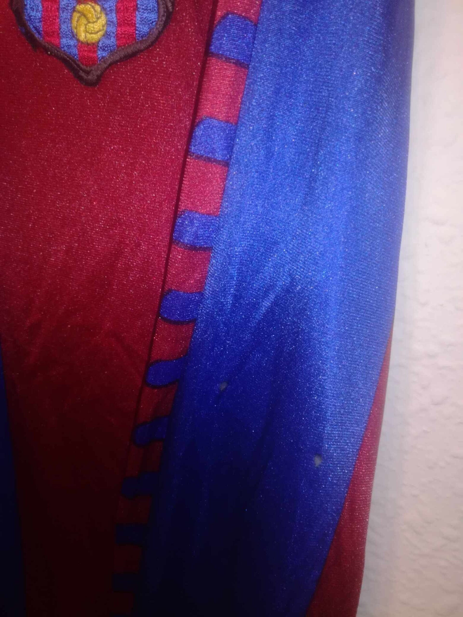FC BARCELONA 1981 BNWT Size G - 9
