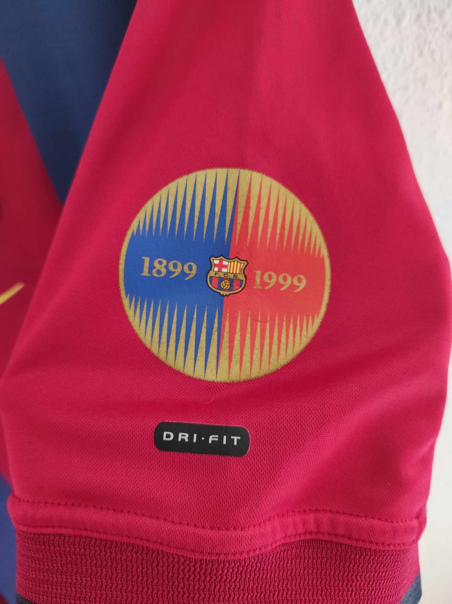 FC BARCELONA 2000-2001 M - 4