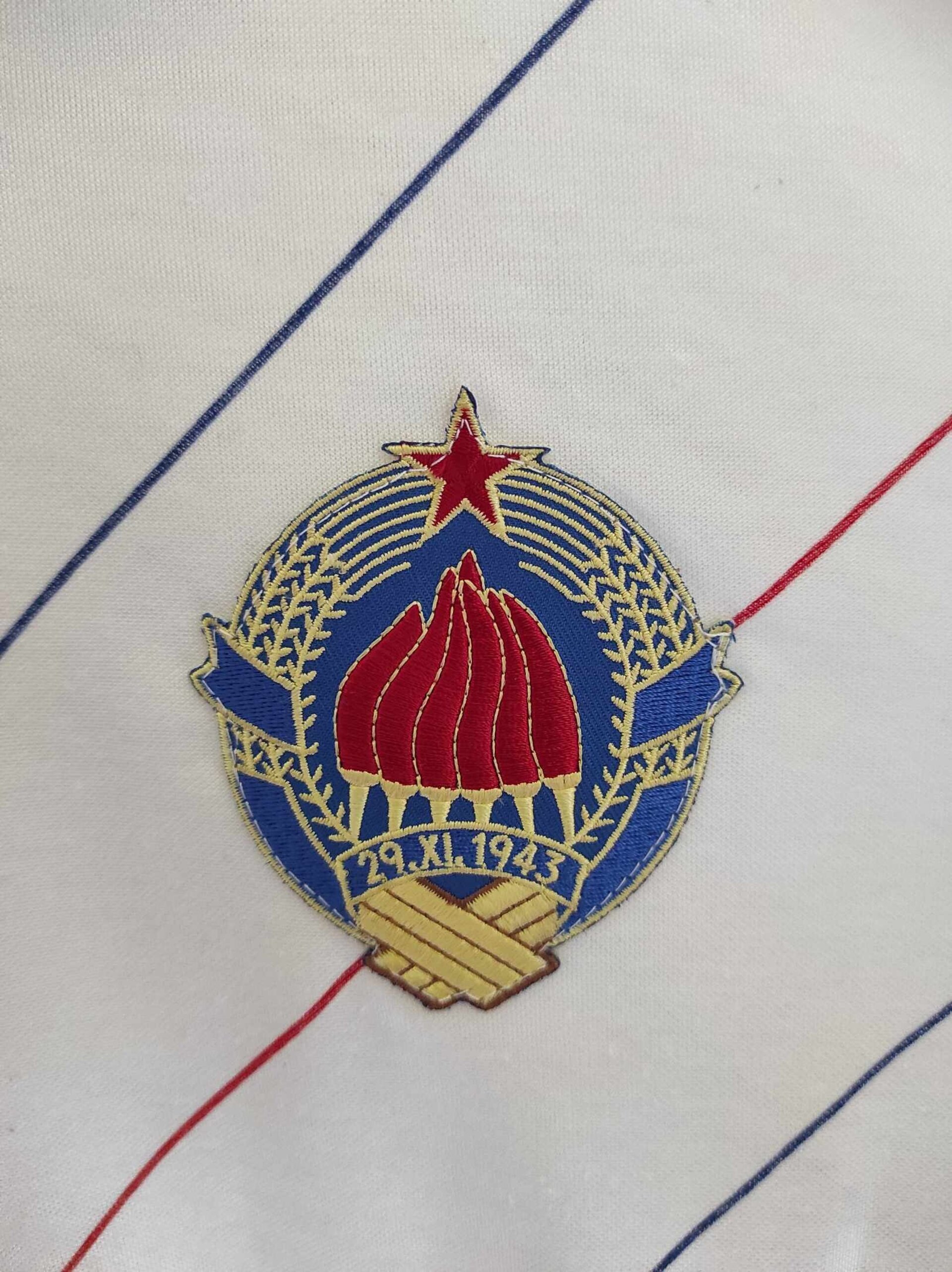 YUGOSLAVIA 1984 away Size 52/54 - 2