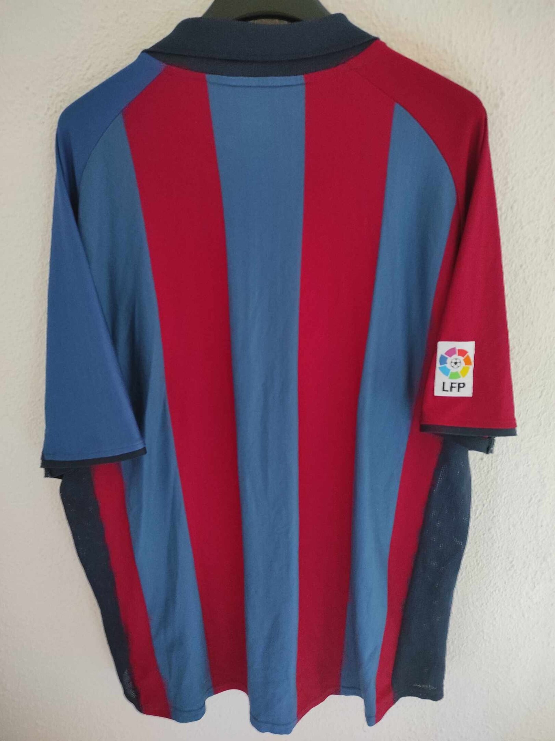 FC BARCELONA 2001-2002 XL - 4