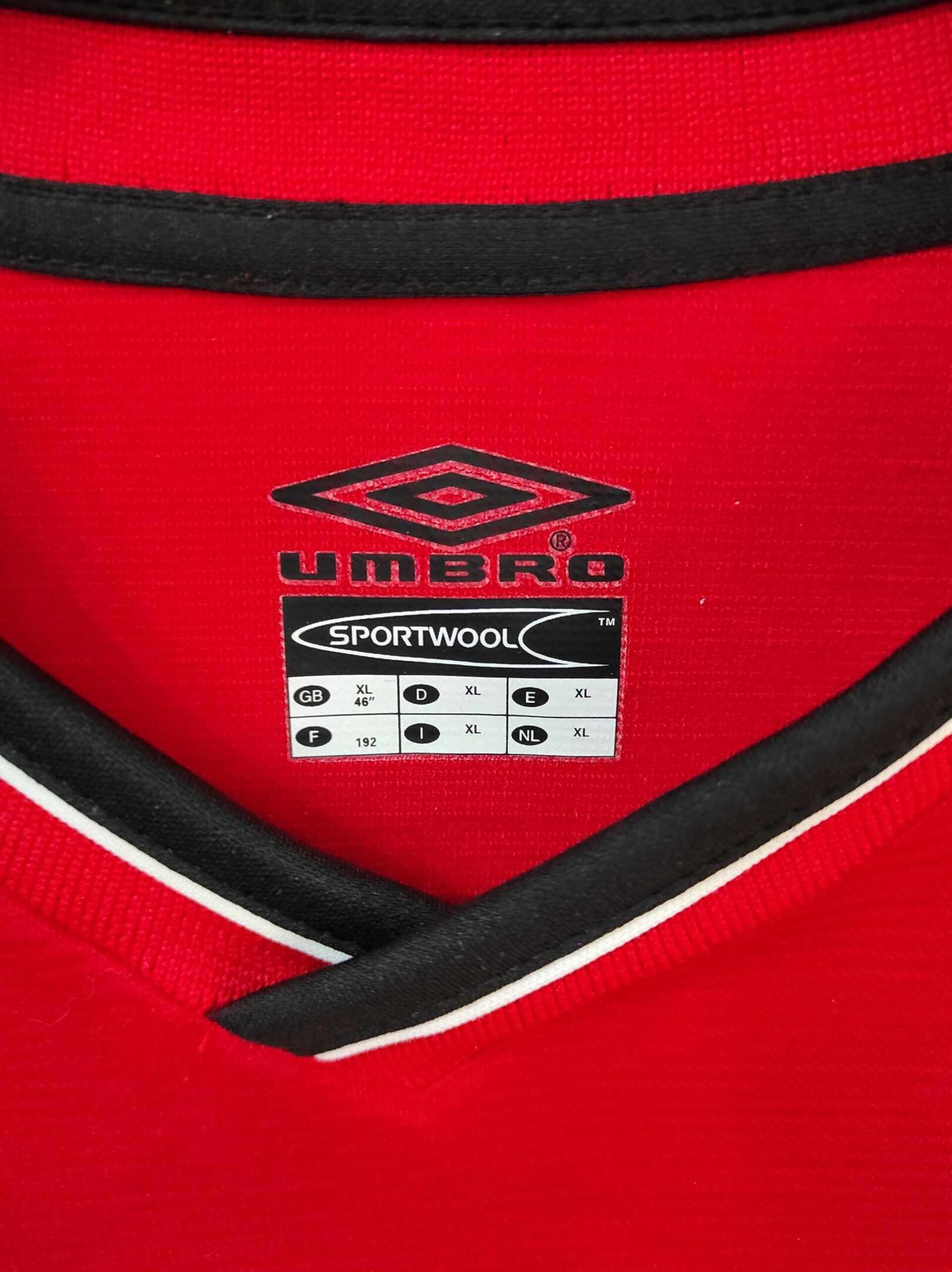 MANCHESTER UNITED 2000-2001 XL - 2