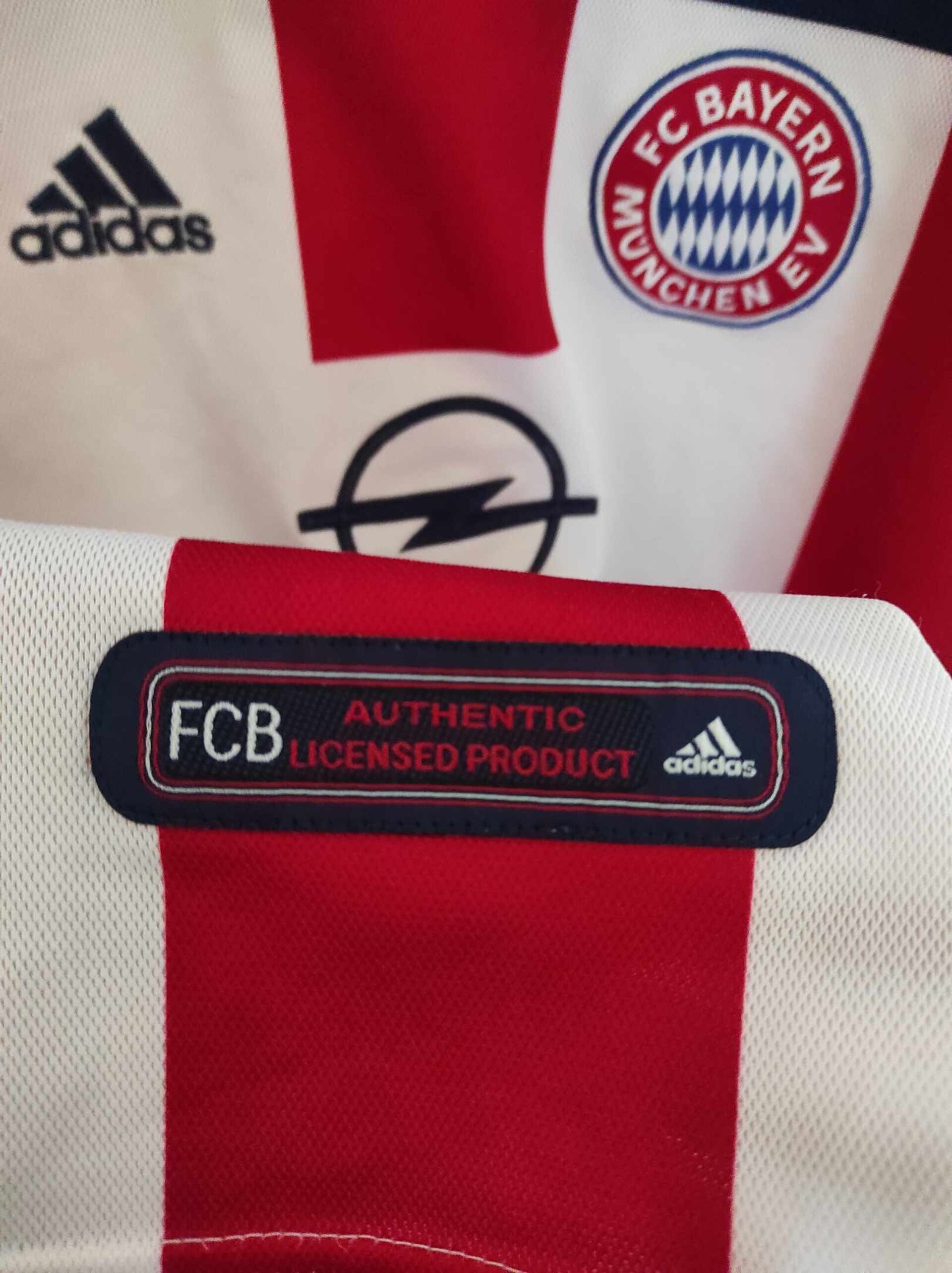 BAYERN MUNICH 2000-2001 L - 5