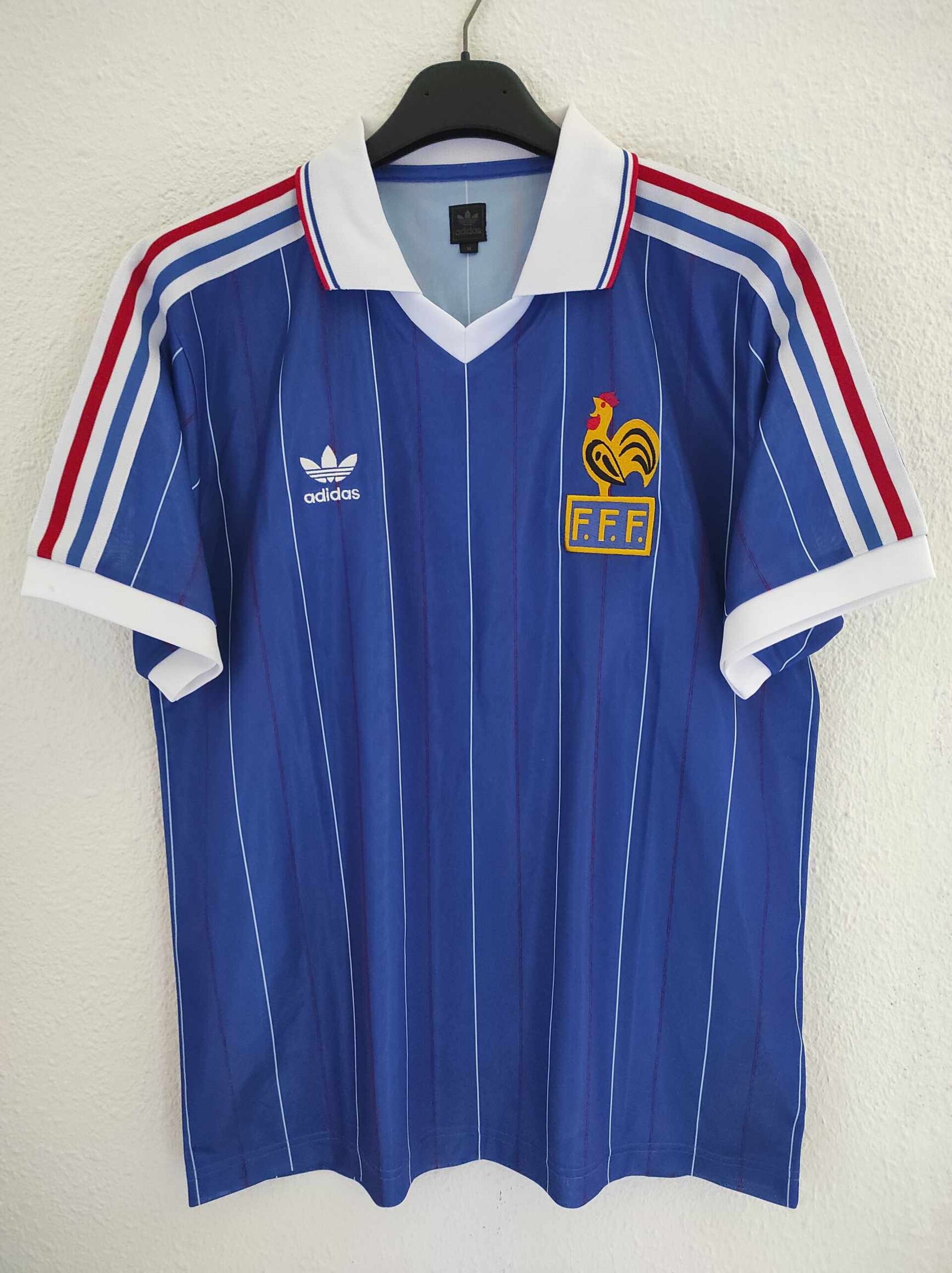 FRANCE Adidas Originals Carre Magique M - 1