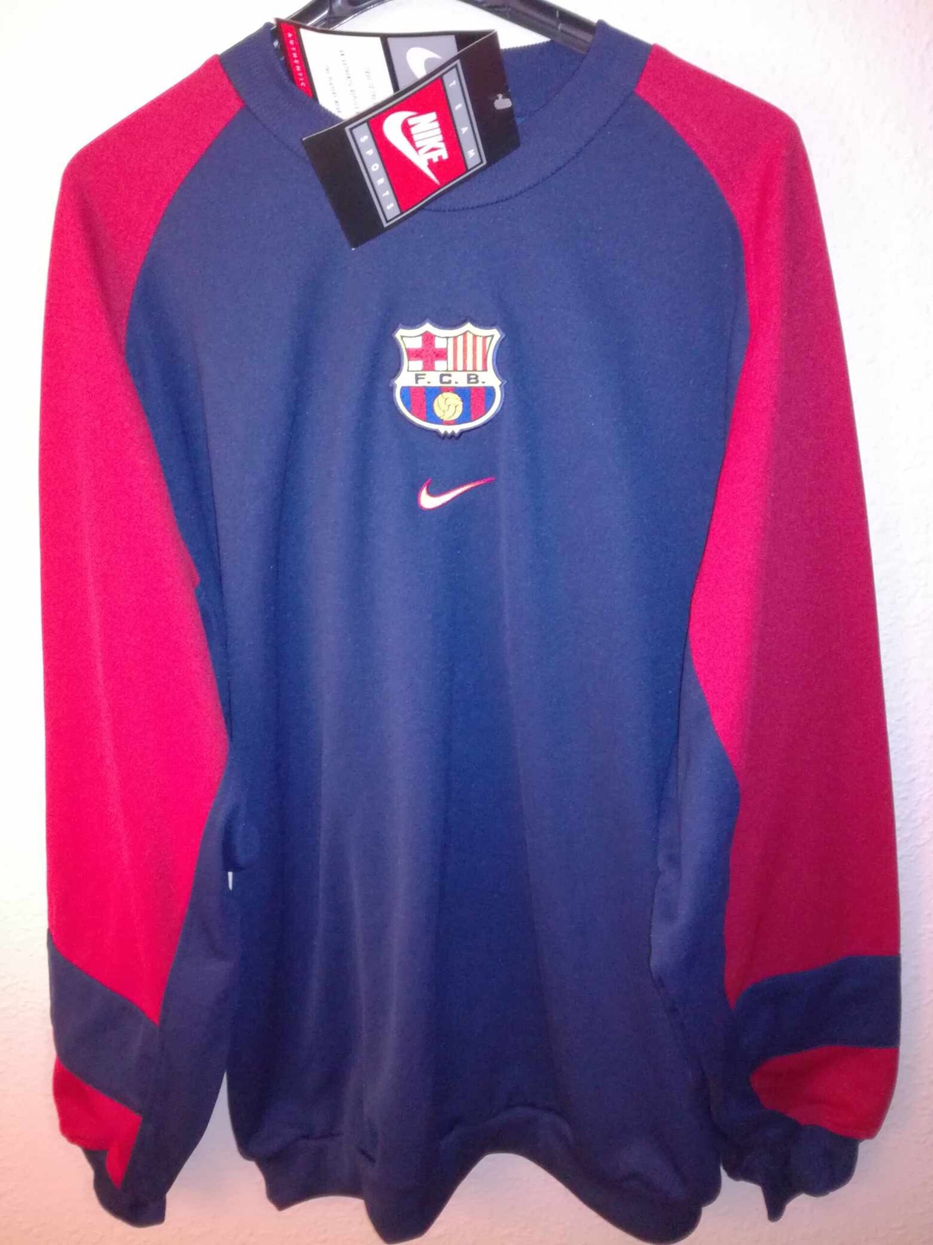 FC BARCELONA 1998-1999 Sweatshirt BNWT L - 1