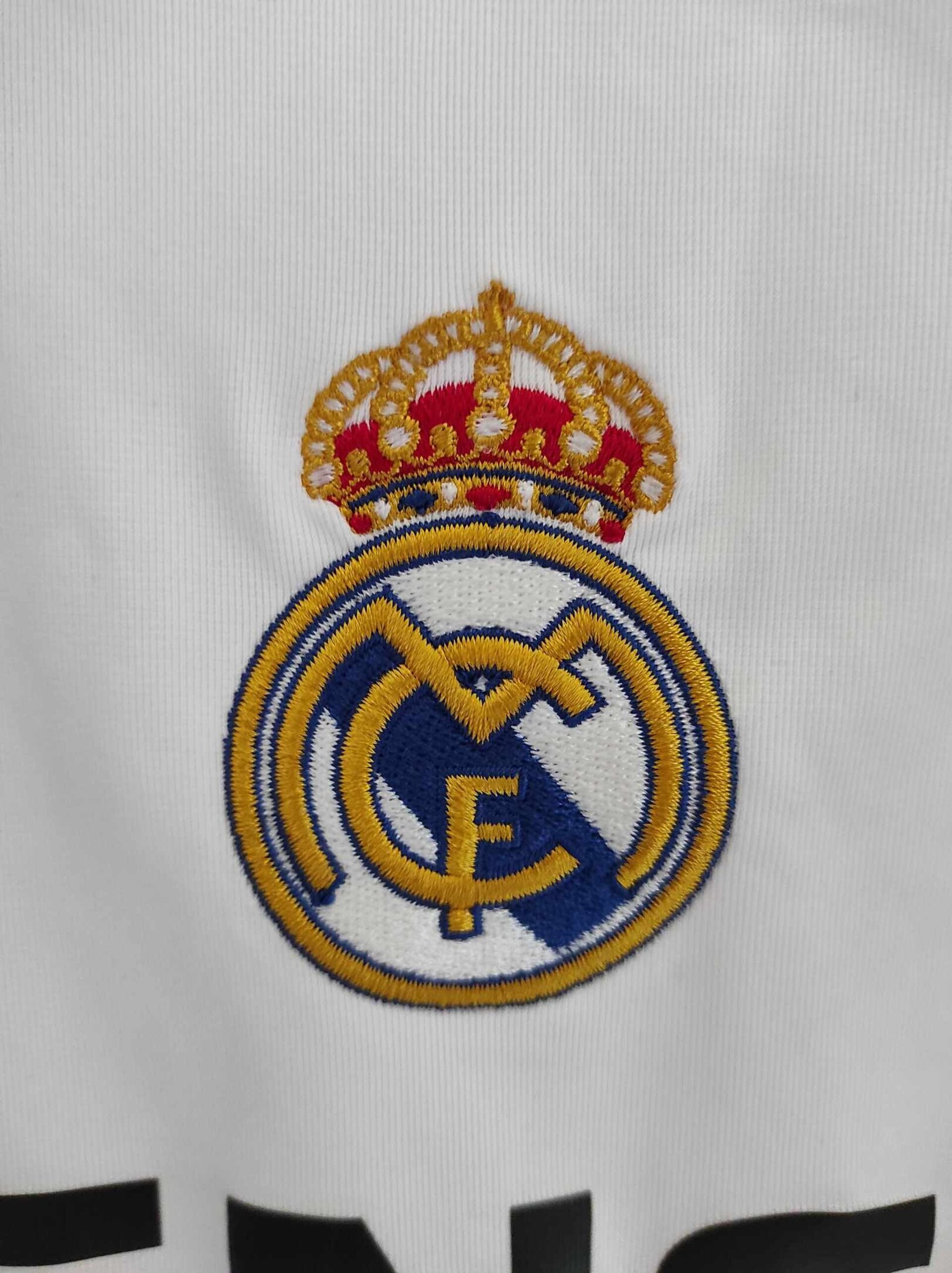 REAL MADRID 2005-2006 BNWT M - 5