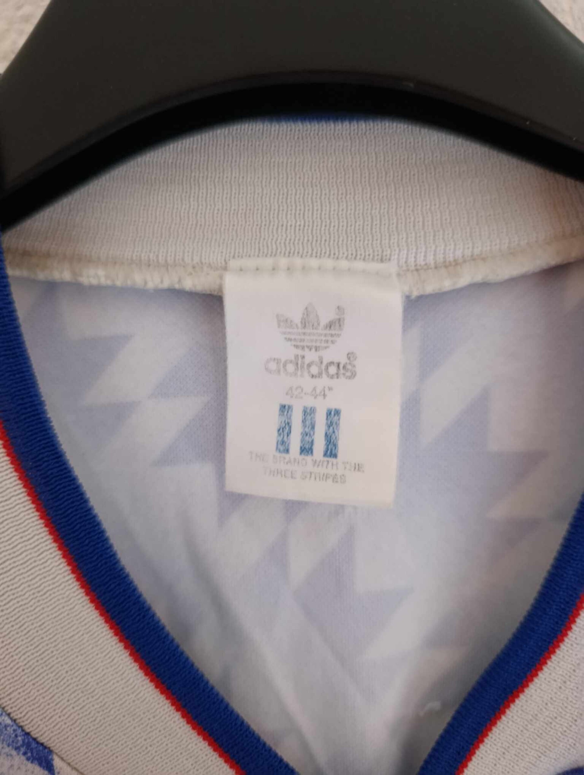 MANCHESTER UNITED 1990-1992 away Size 42/44 - 2