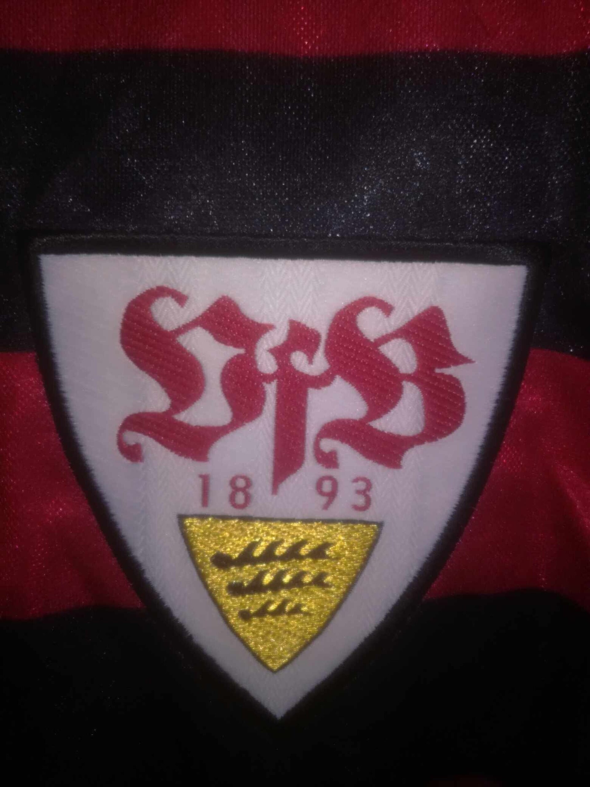 STUTTGART 1996-1997 BNWT L - 6