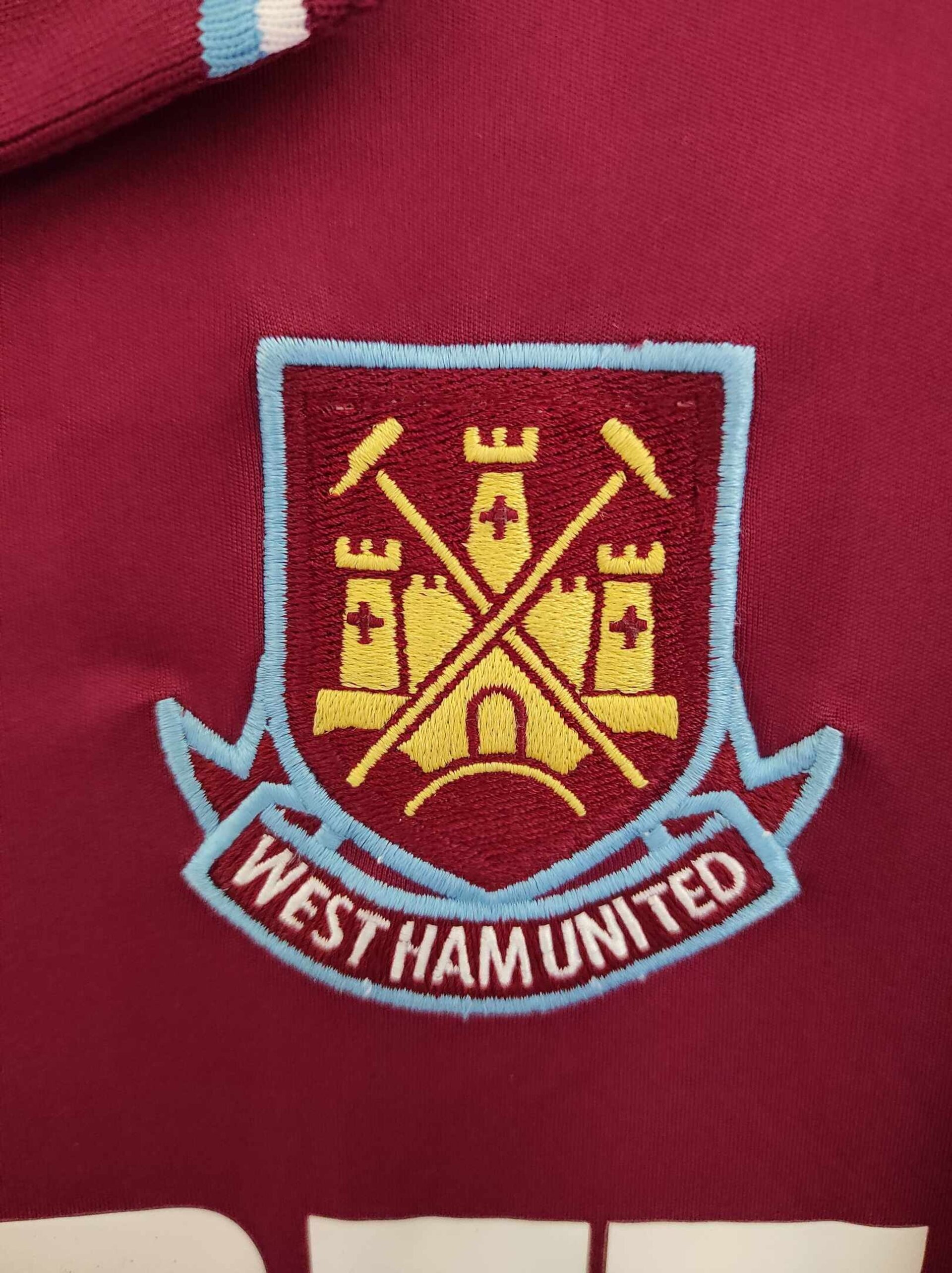 WEST HAM UNITED 2009-2010 L - 5