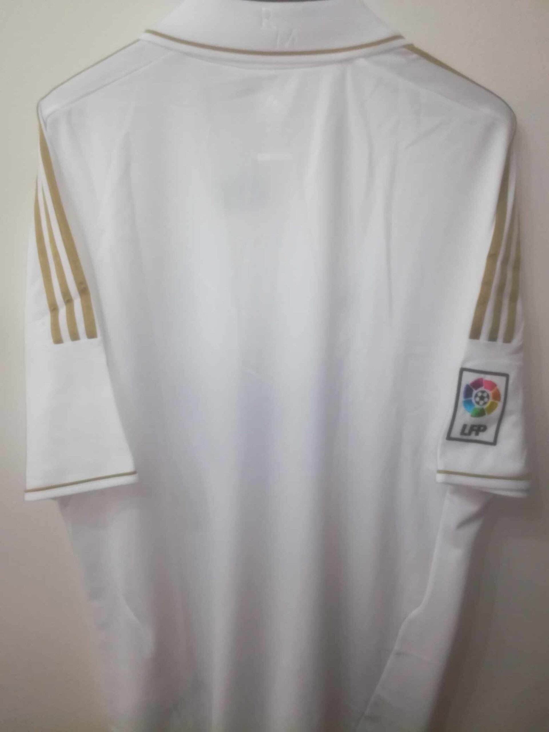REAL MADRID 2011-2012 BNWT XL - 6
