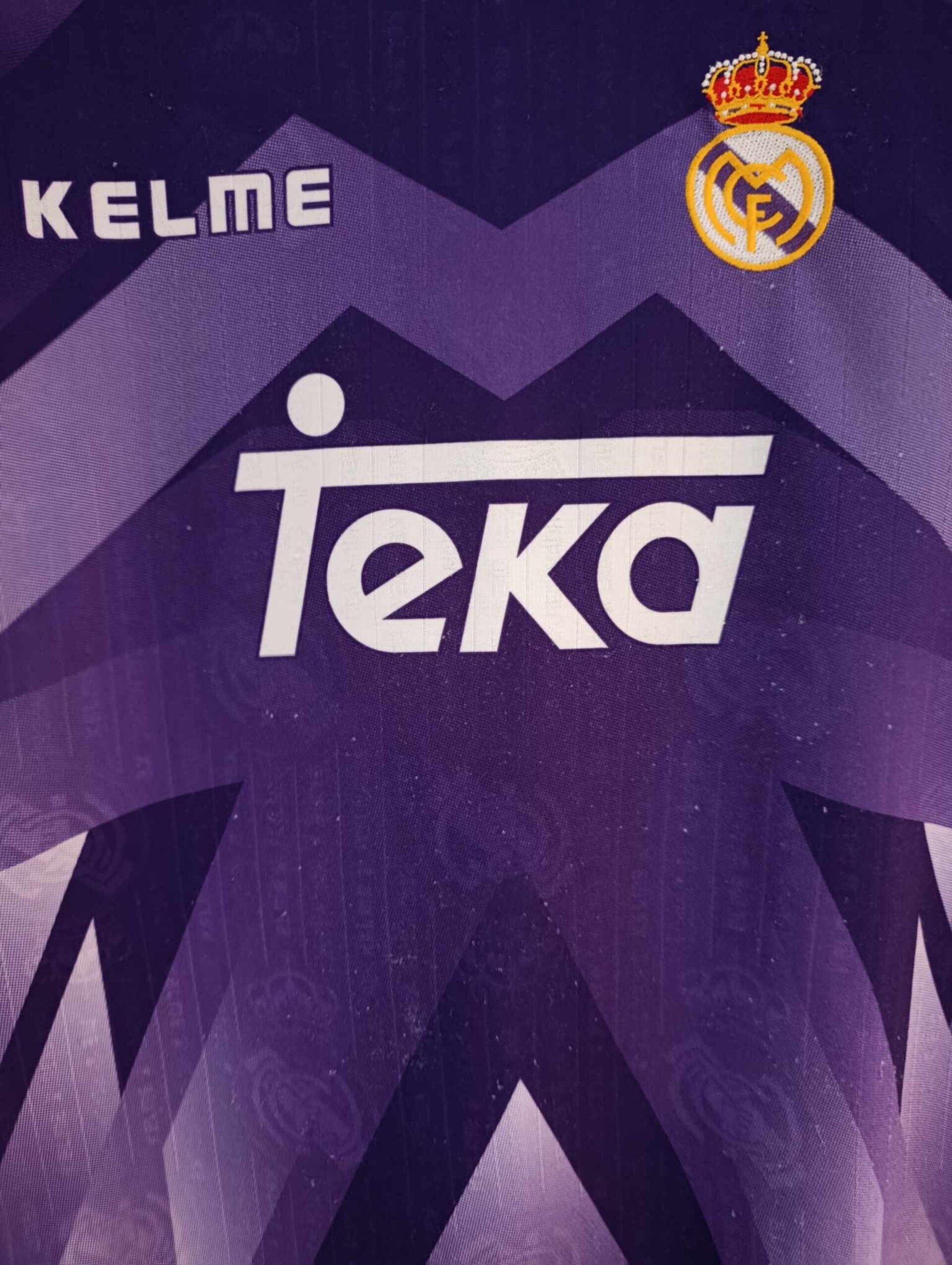 REAL MADRID 1996-1997 away Álvaro Benito 24 L - 9