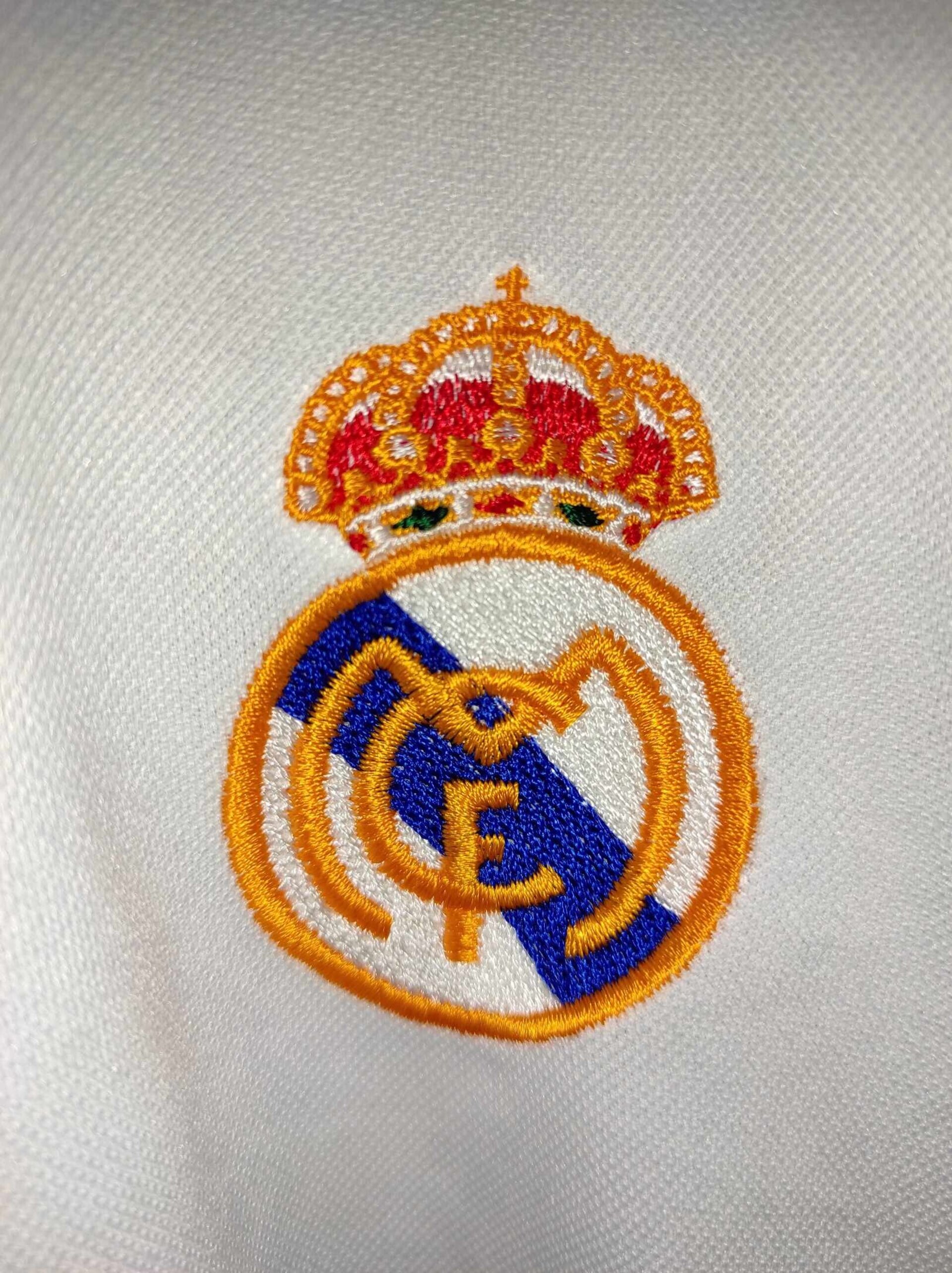 REAL MADRID 2001-2002 Centenary M - 3