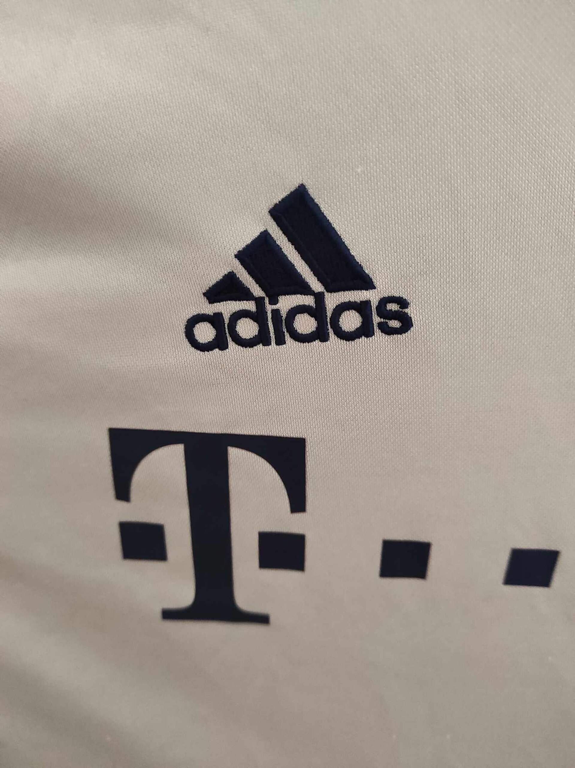BAYERN MUNICH 2004-2005 away XL - 4