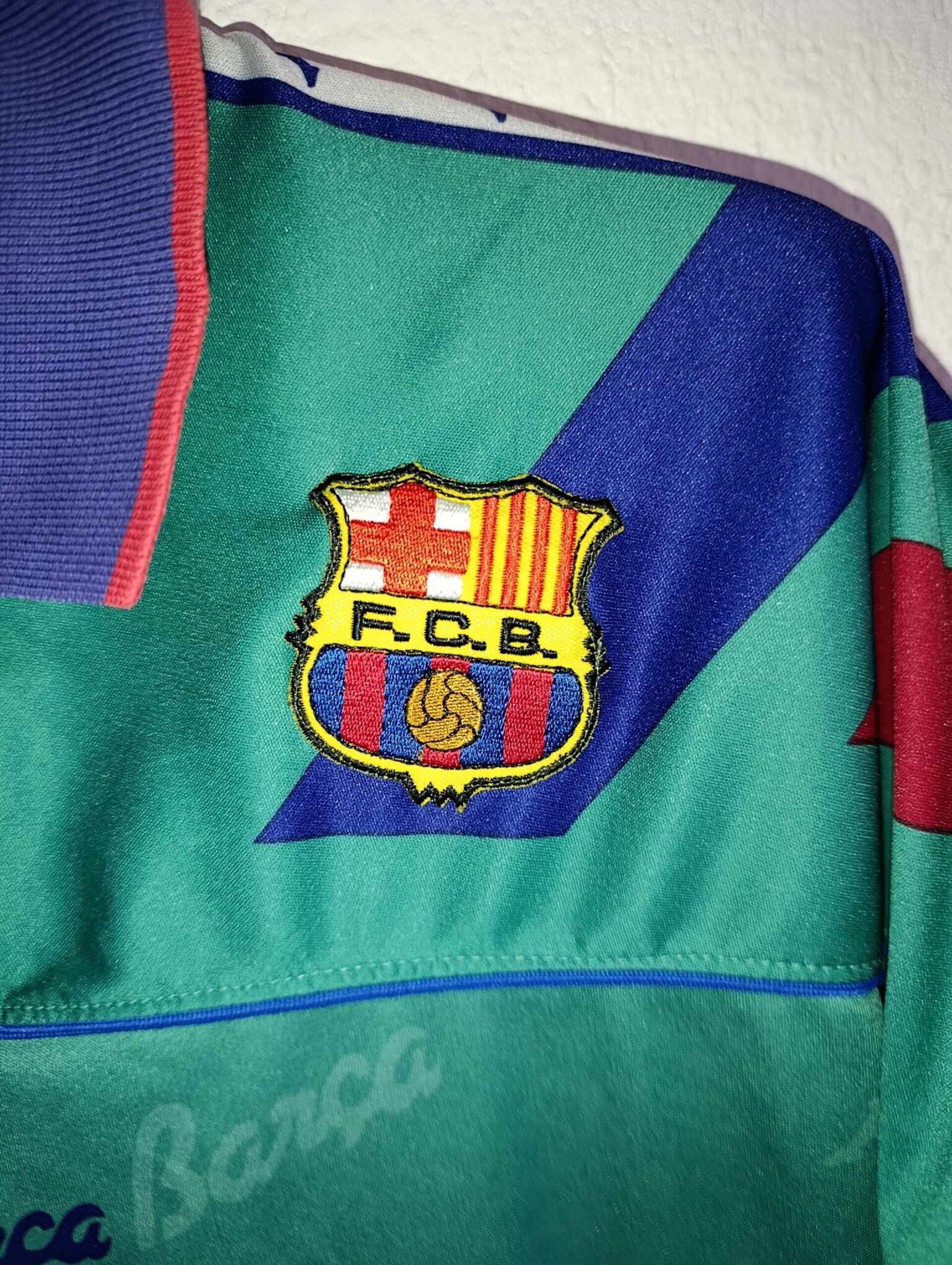 FC BARCELONA 1992-1993 away S - 3
