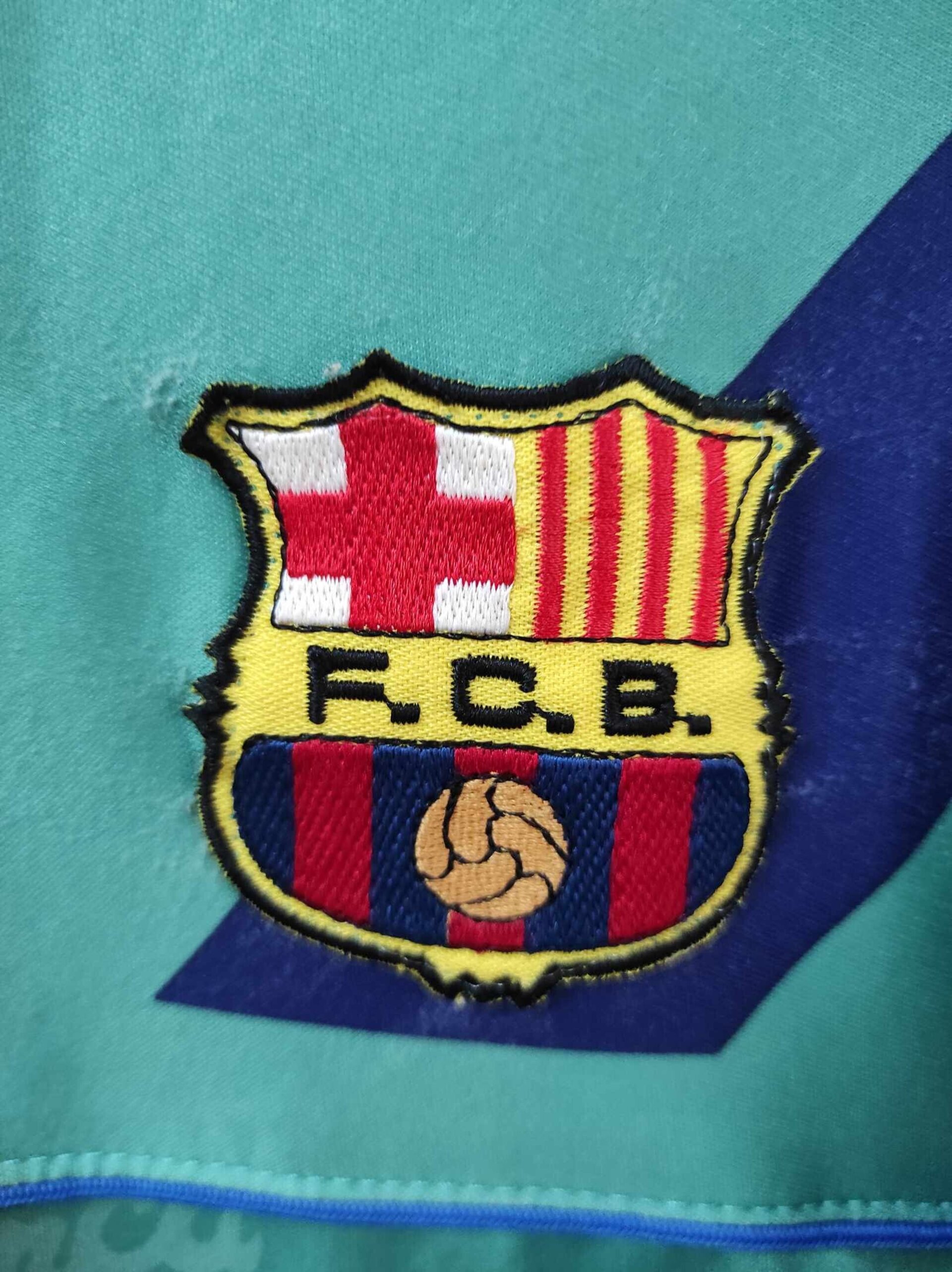 FC BARCELONA 1992-1993 away S - 4